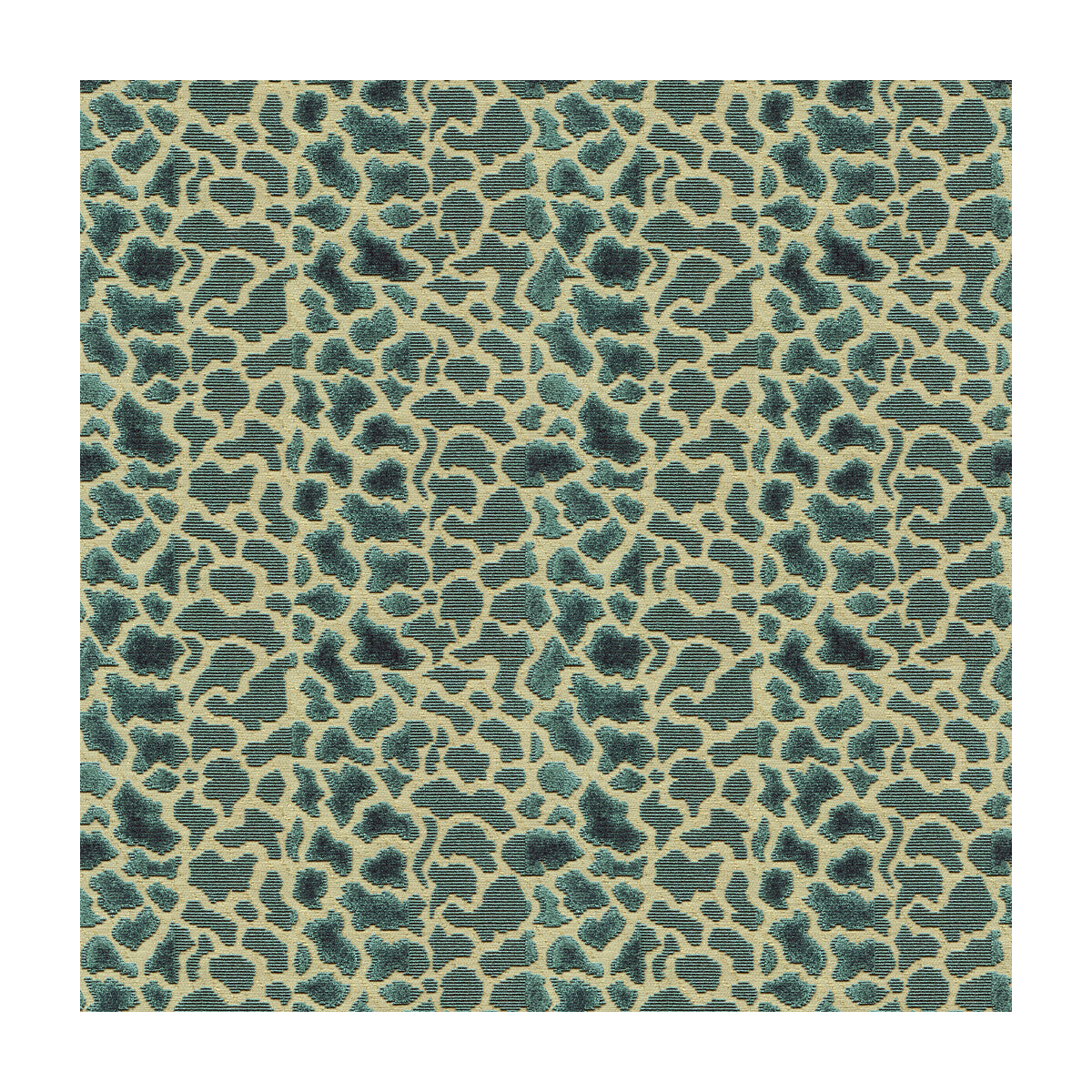 Timbuktu Velvet fabric in blue color - pattern 2015120.5.0 - by Lee Jofa in the Parish-Hadley collection