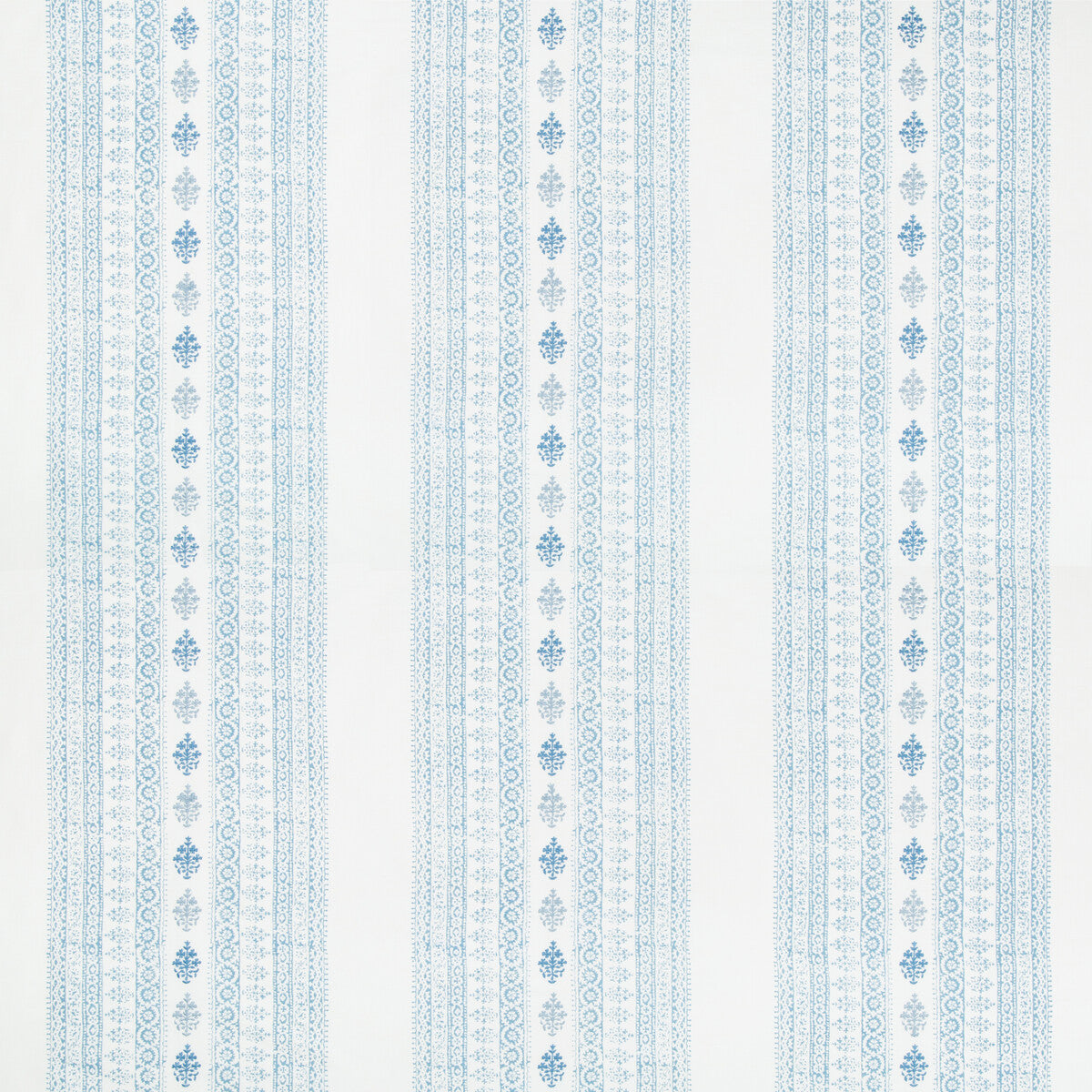 Seacliffe Print fabric in sky color - pattern 2017168.5.0 - by Lee Jofa in the Westport collection