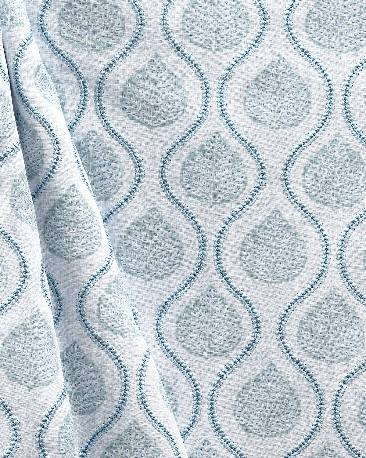 Elsie Print fabric in Teal color - pattern number 2026107.1313.0 - by Lee Jofa in the Hinton Hill collection