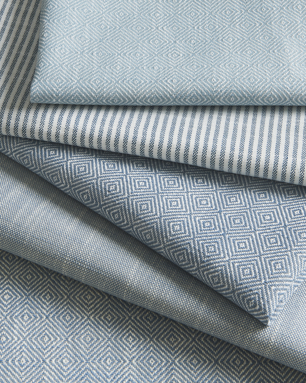 35517 fabric in 115 color - pattern number 35517.115.0 - by Kravet Smart in the Trilogy collection