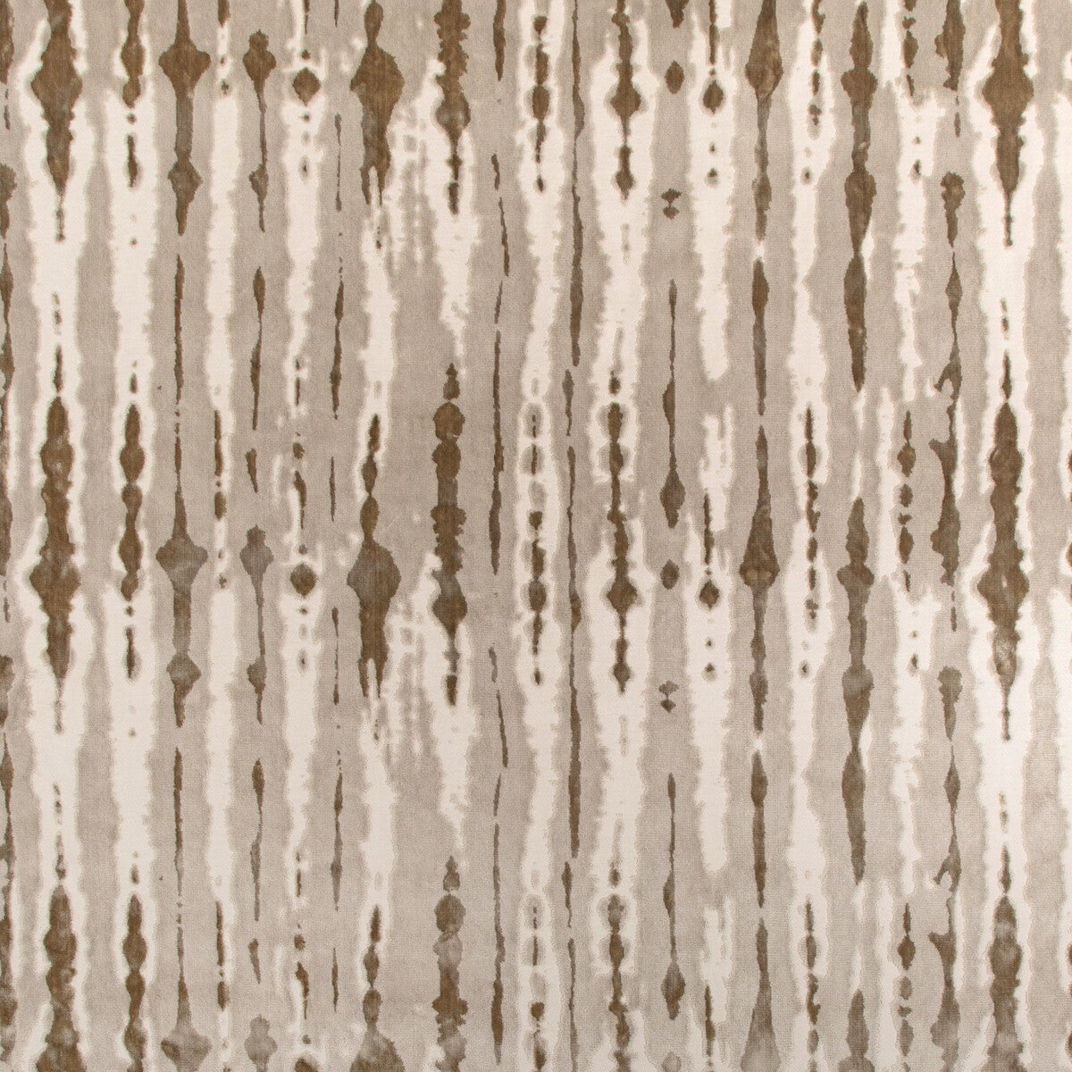 Kravet Design fabric in 37106-11 color - pattern 37106.11.0 - by Kravet Design