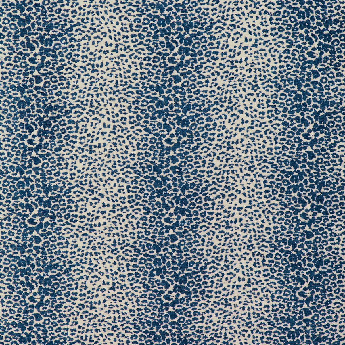 Kravet Design fabric in 37211-51 color - pattern 37211.51.0 - by Kravet Design in the Woven Colors collection