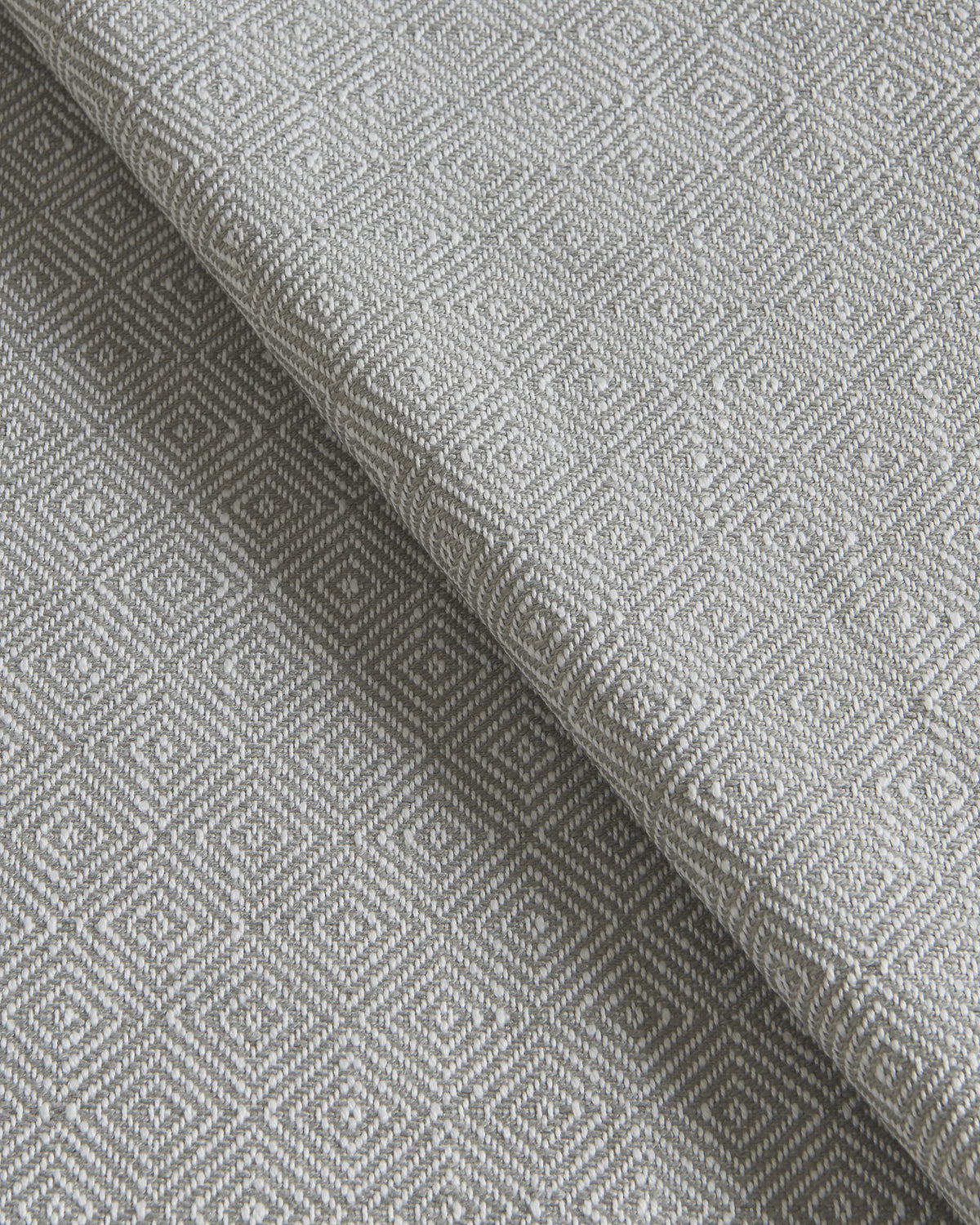 37601 fabric in 1101 color - pattern number 37601.1101.0 - by Kravet Smart in the Trilogy collection