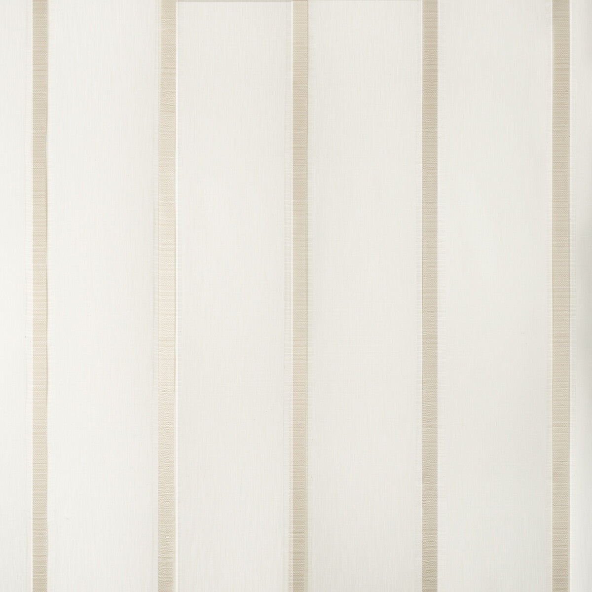 Kravet Basics fabric in 4772-1 color - pattern 4772.1.0 - by Kravet Basics