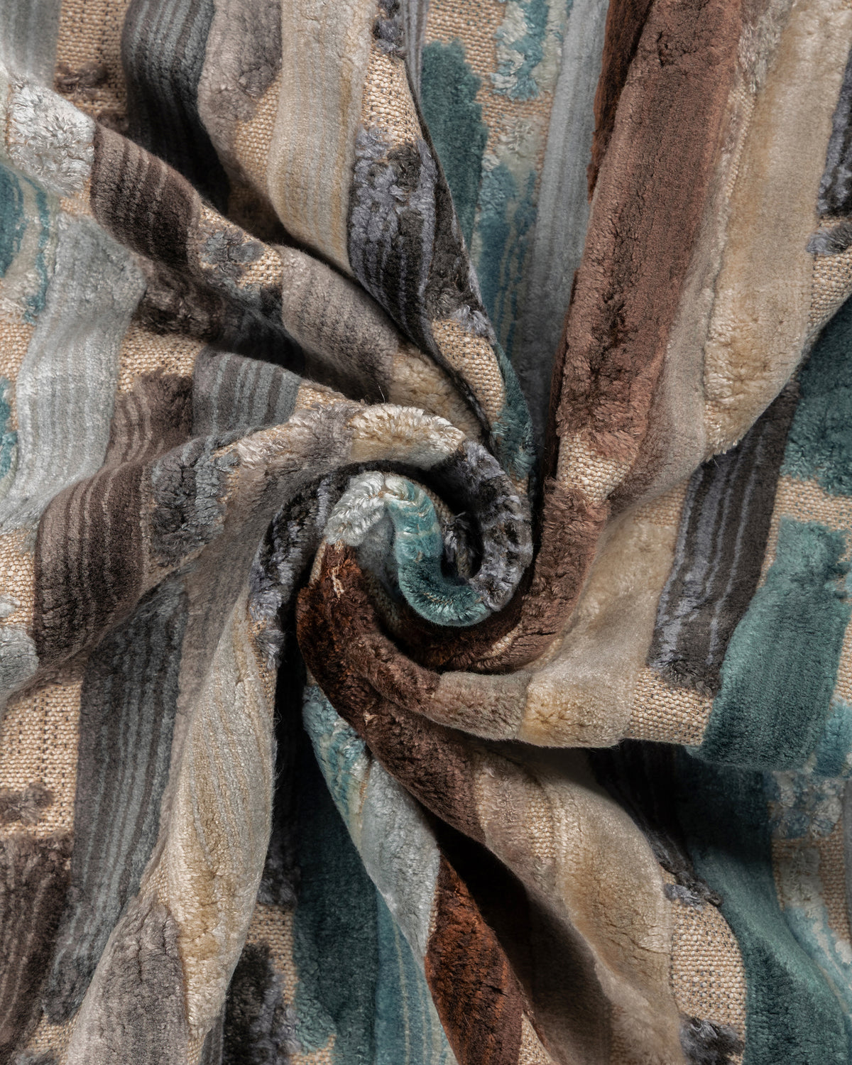 Palette Velvet fabric in Timber color - pattern number 6025114.511.0 - by Donghia in the Luminary collection