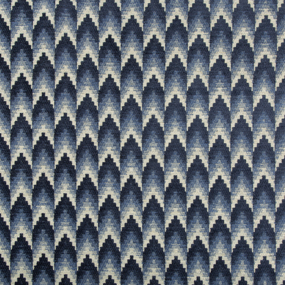 Ventron Woven fabric in blue color - pattern 8019118.5.0 - by Brunschwig & Fils in the Alsace Weaves collection