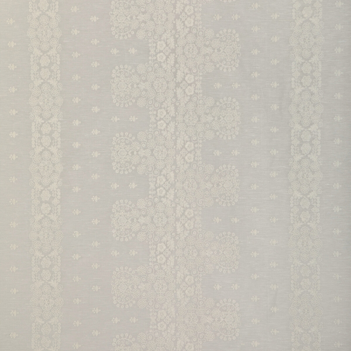 Coulet Sheer fabric in ivory color - pattern 8023109.1.0 - by Brunschwig & Fils in the Anduze Embroideries collection