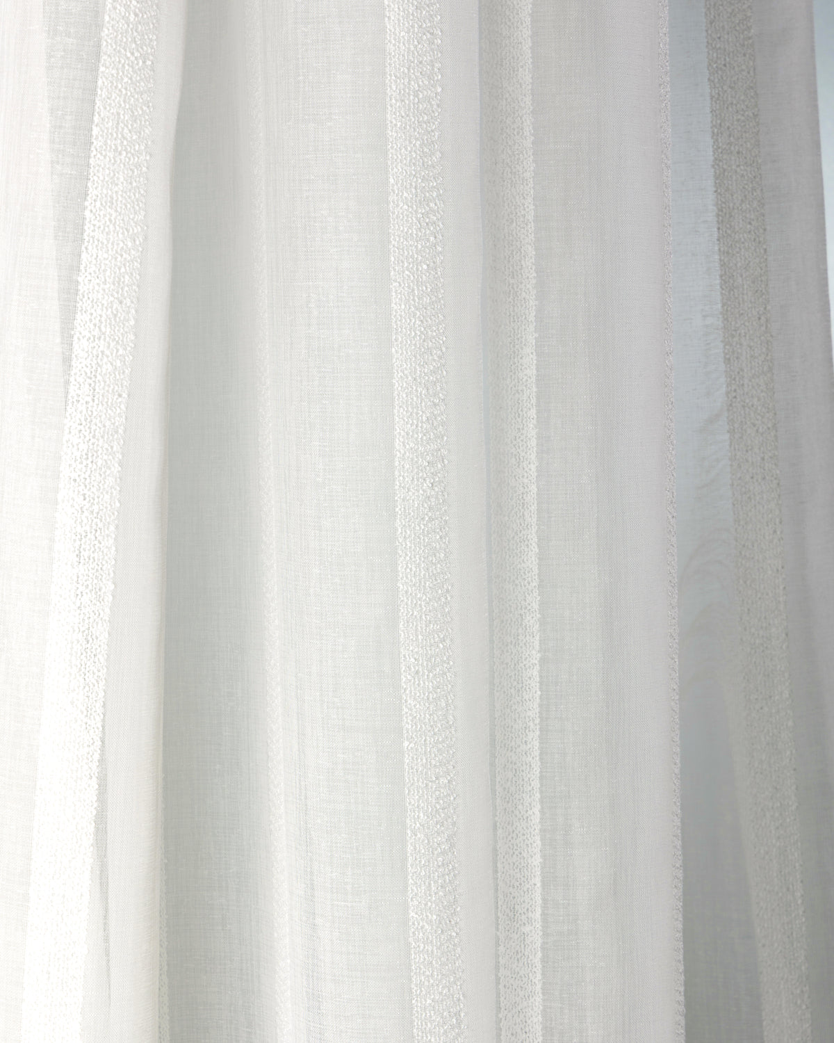 90126 fabric in 1 color - pattern number 90126.1.0 - by Kravet Basics in the Sheer Outlook II collection