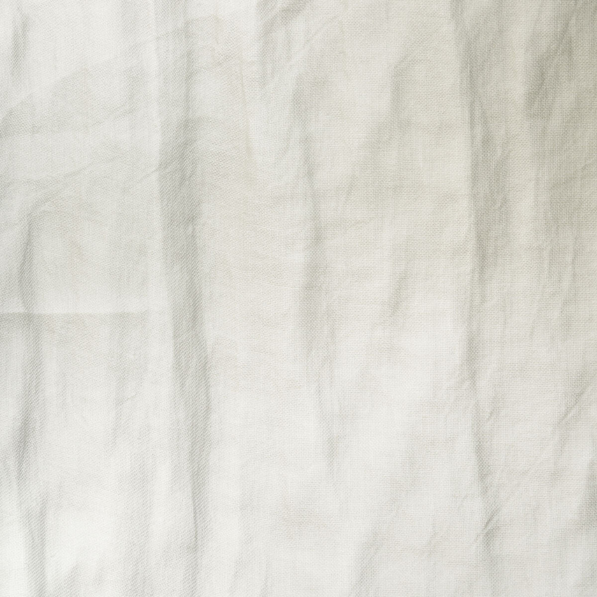 Florence Linen fabric in ivory color - pattern number AM100429.1.0 - by Kravet Couture in the Andrew Martin Amalfi collection