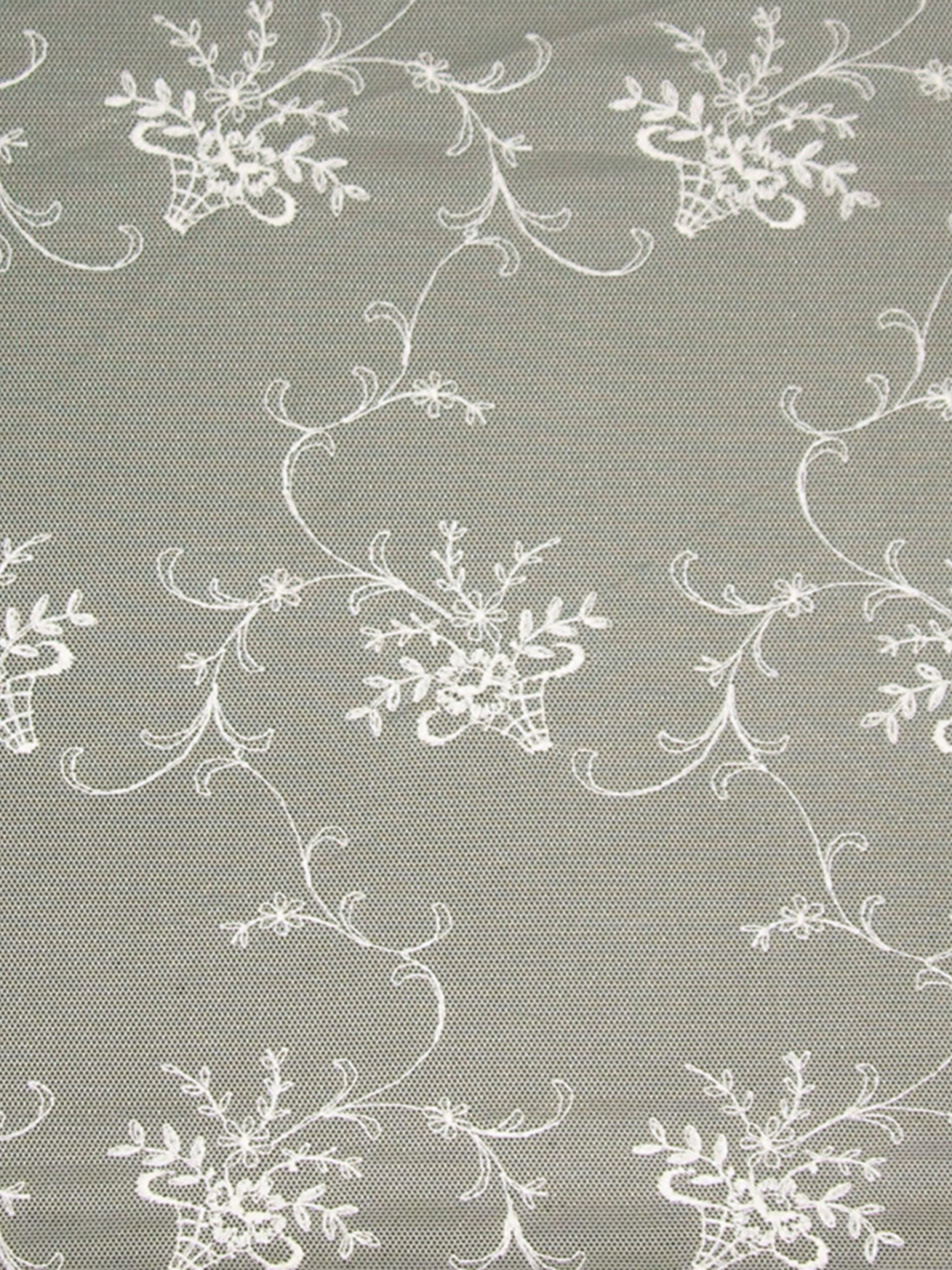Brigitte Sheer fabric in ivory color - pattern number AU 00016087 - by Scalamandre in the Old World Weavers collection
