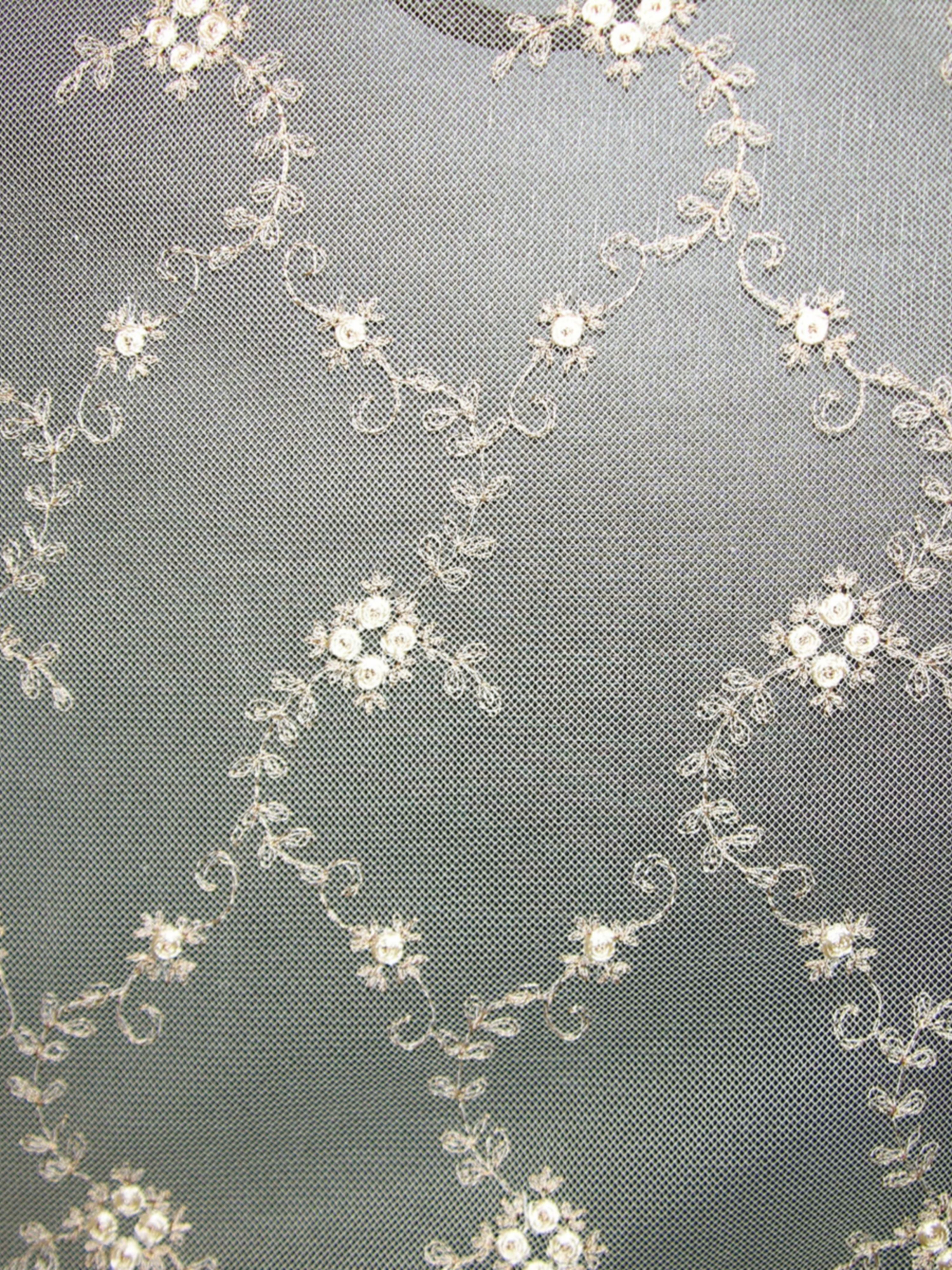 Florinette Sheer fabric in froth color - pattern number AU 41648075 - by Scalamandre in the Old World Weavers collection