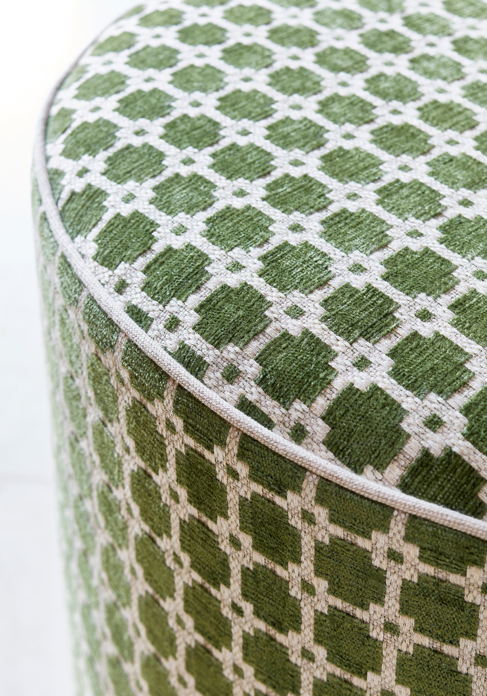 Detailed Apollo woven fabric in emerald green color - pattern number W80718 by Thibaut in the Woven Resource Vol 11 Rialto collection