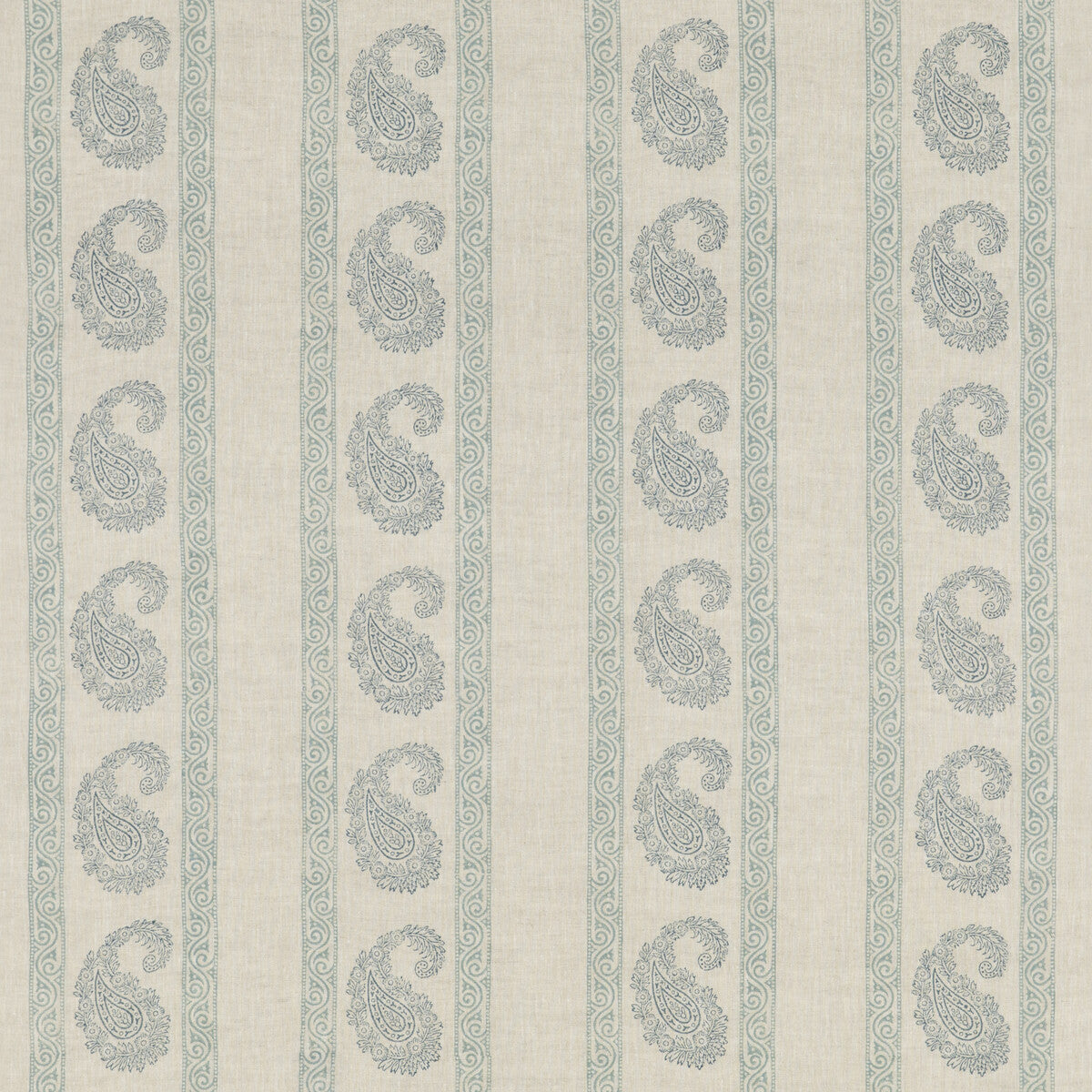 Vintage Paisley fabric in blue color - pattern BP10919.1.0 - by G P &amp; J Baker in the Portobello collection