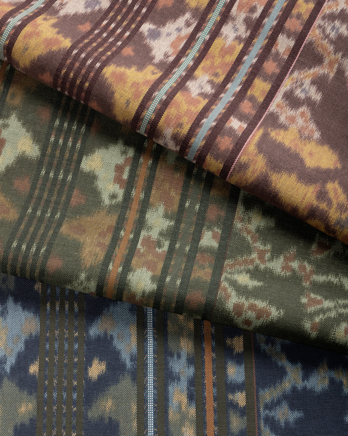 Cocuyo fabric in Bosque color - pattern number COCUYO.30.0 - by Kravet Couture in the Alfredo Paredes Cocuyo collection