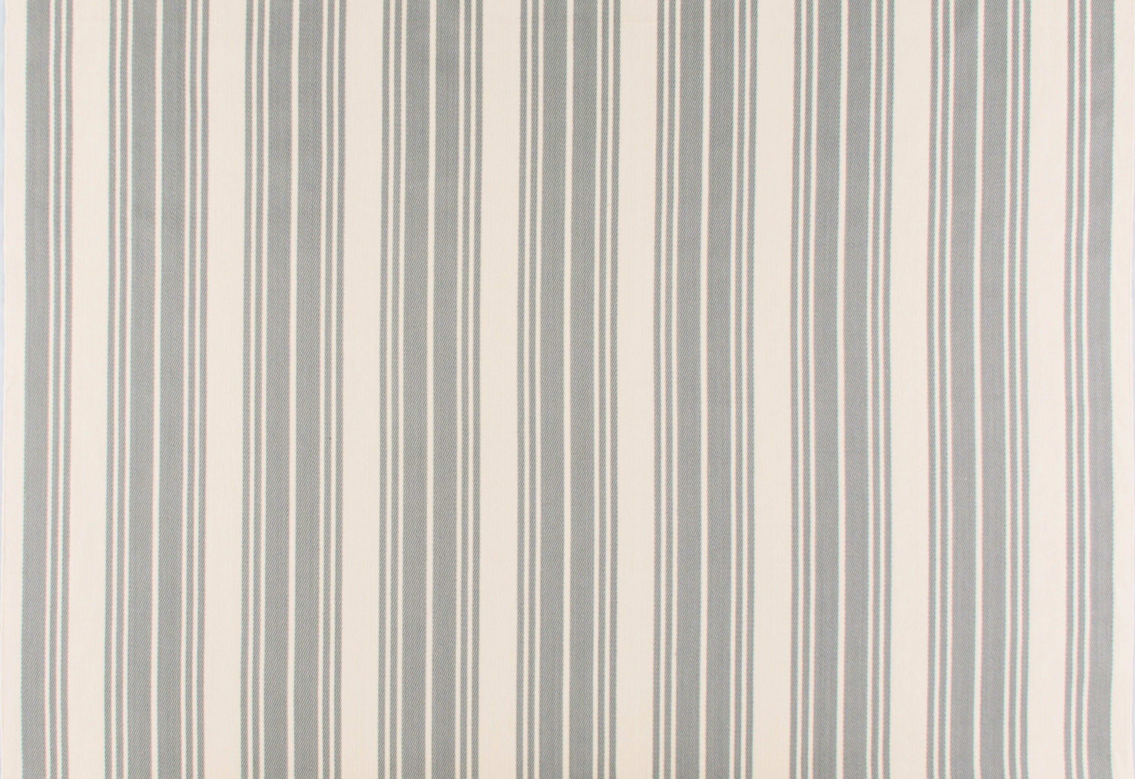 Griswold fabric in nickel color - pattern number EN 00041415 - by Scalamandre in the Old World Weavers collection