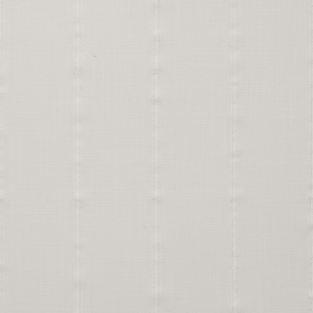 Knowsley fabric in ivory color - pattern F0739/03.CAC.0 - by Clarke And Clarke in the Clarke & Clarke Manor House collection