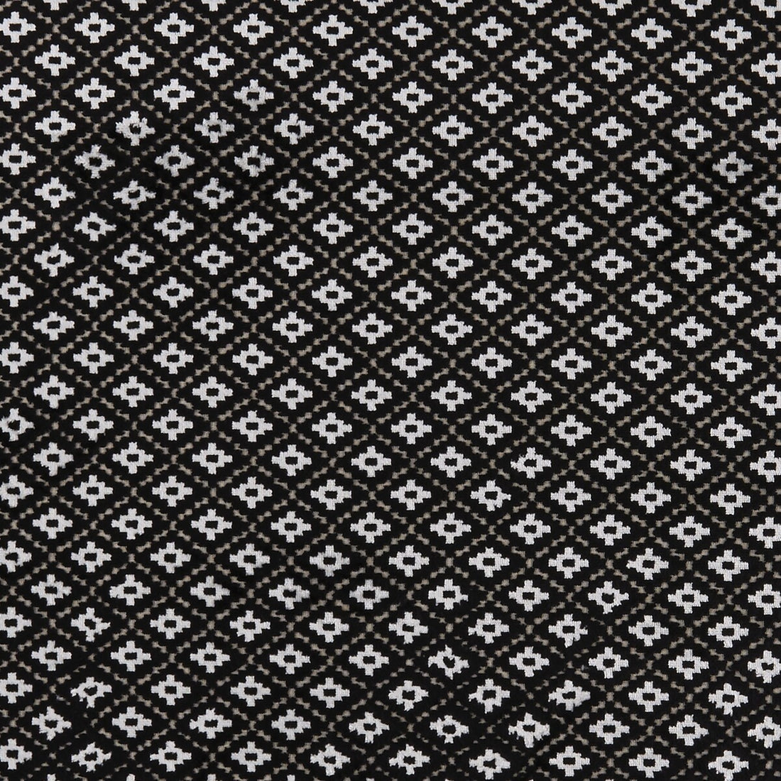 Bw1040 fabric in black/white color - pattern F0942/01.CAC.0 - by Clarke And Clarke in the Clarke &amp; Clarke Black + White collection