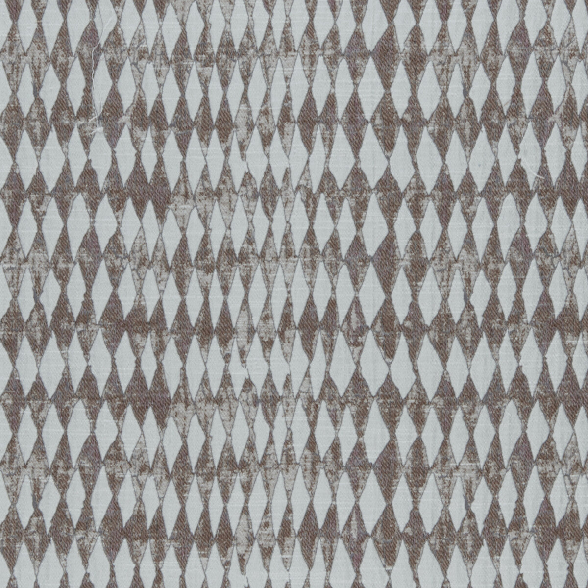Amara fabric in orchid color - pattern F0953/03.CAC.0 - by Clarke And Clarke in the Clarke & Clarke Amara collection