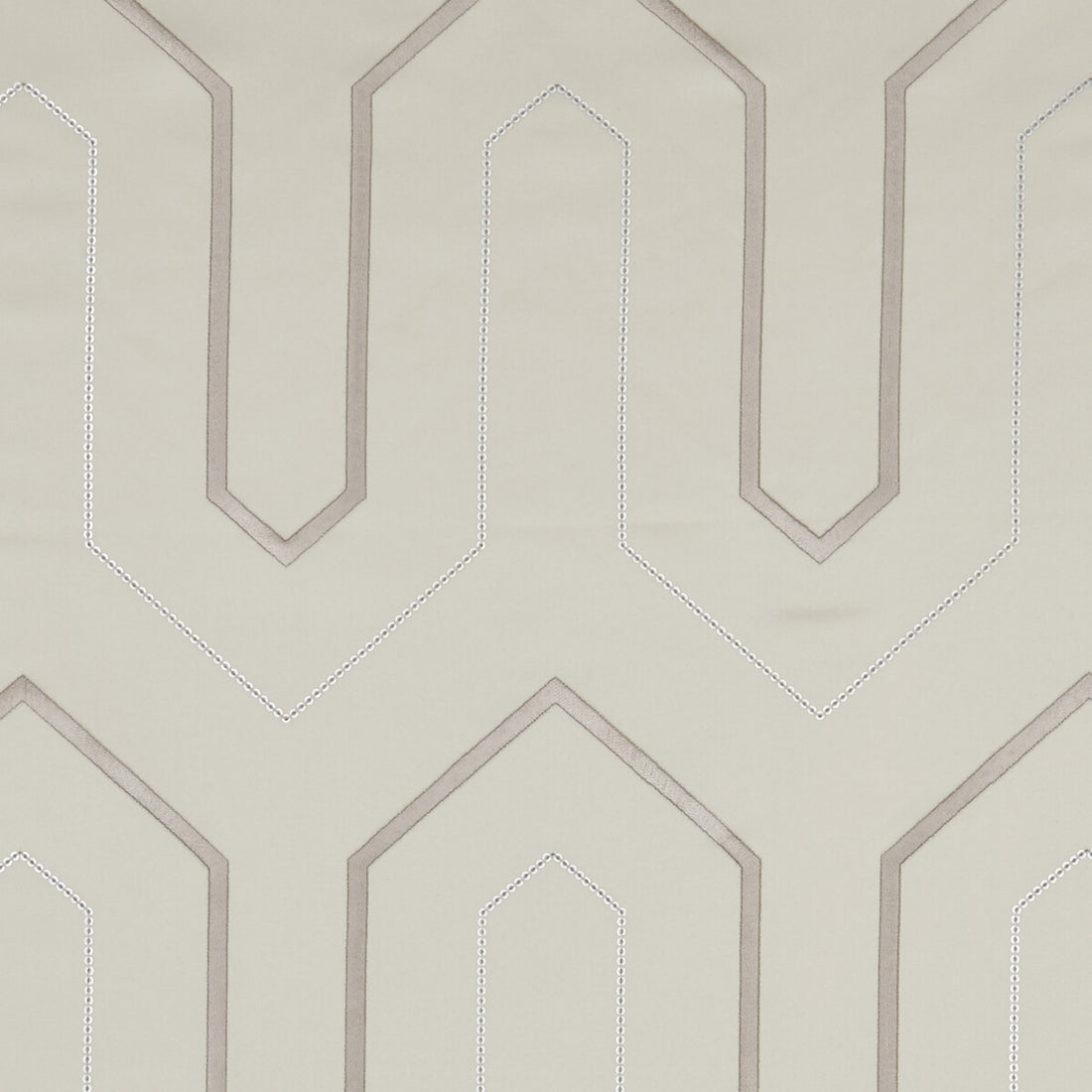 Gatsby fabric in ivory color - pattern F1072/04.CAC.0 - by Clarke And Clarke in the Clarke &amp; Clarke Lusso collection