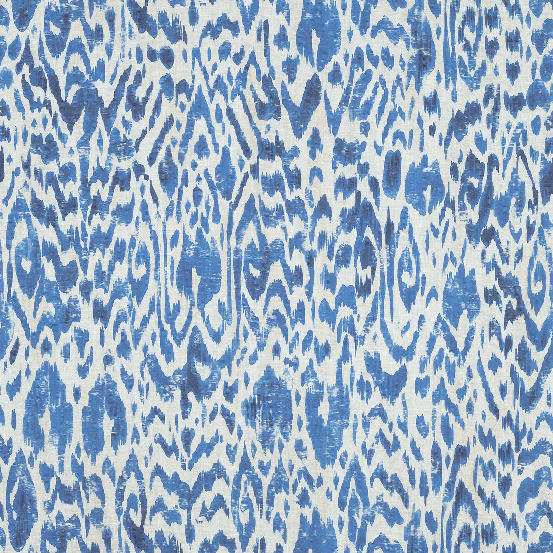 Carlotta fabric in blue color - pattern number F975456 - by Thibaut in the Dynasty collection