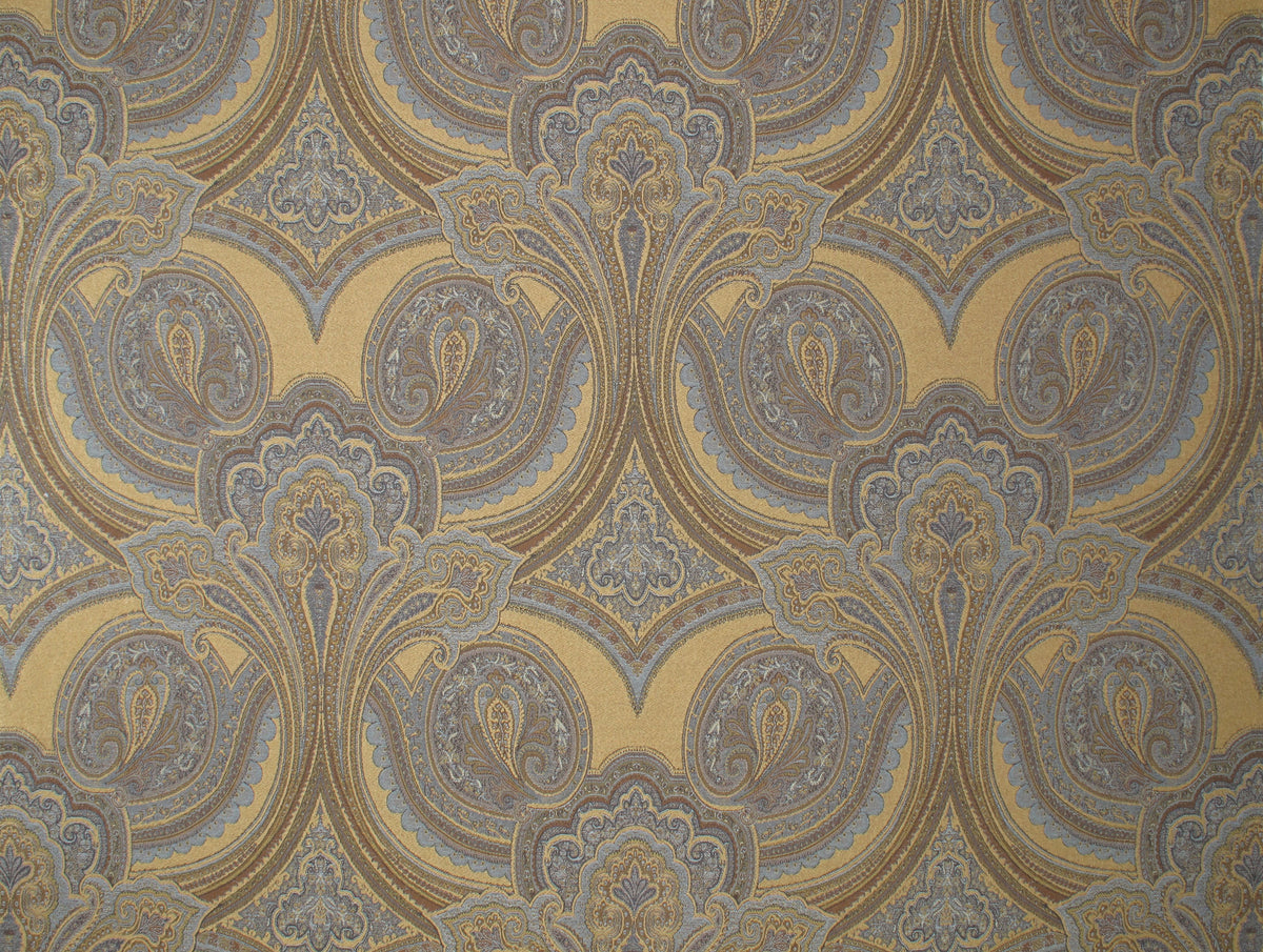 Balraj fabric in blue color - pattern number FR 04185766 - by Scalamandre in the Old World Weavers collection