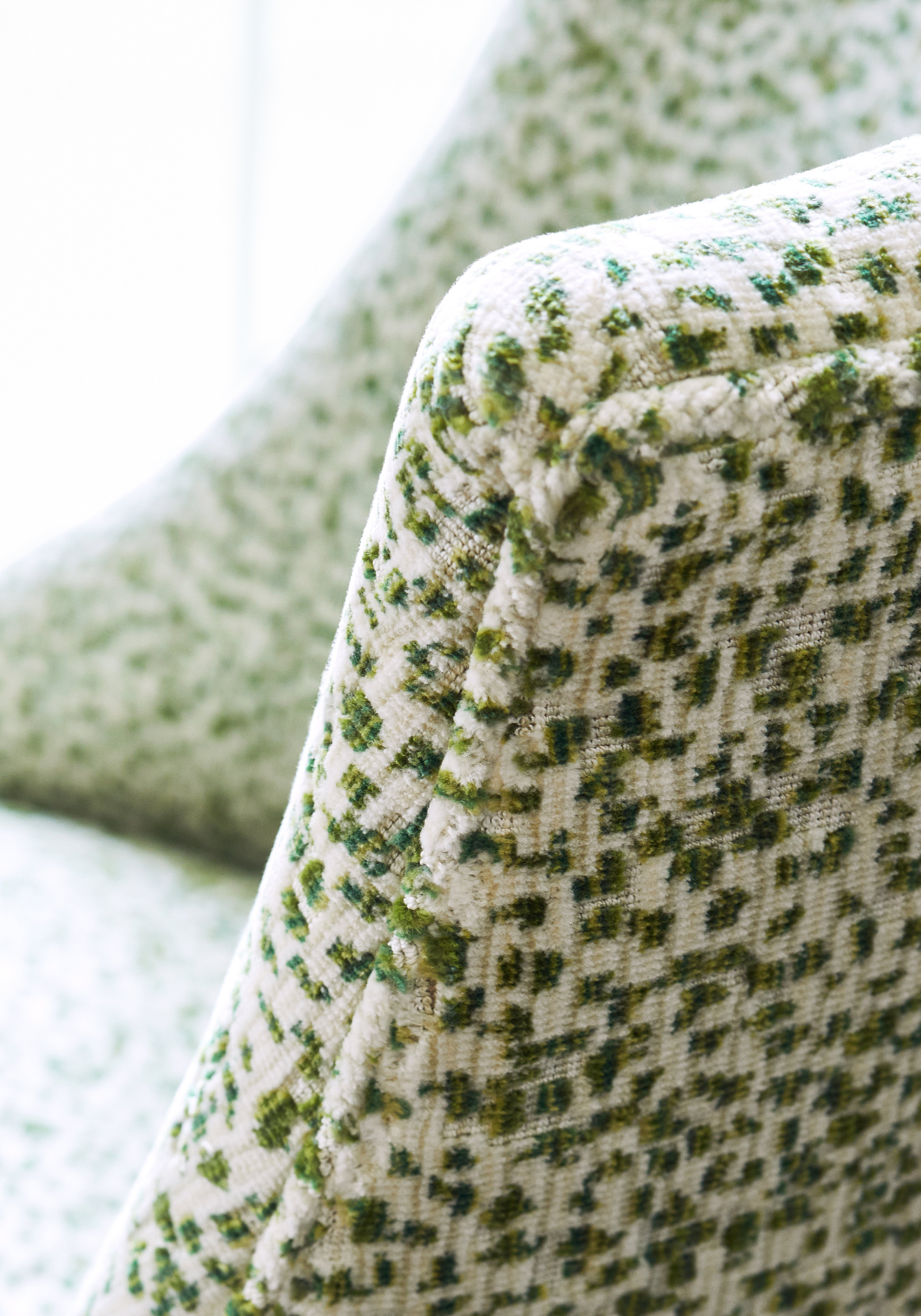 Detailed Swing Velvet woven fabric in emerald color - pattern number W72801 by Thibaut in the Woven Resource Vol 13 Fusion Velvets collection