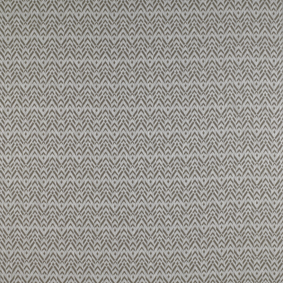 Cervantes fabric in lino color - pattern GDT5200.006.0 - by Gaston y Daniela in the Madrid collection