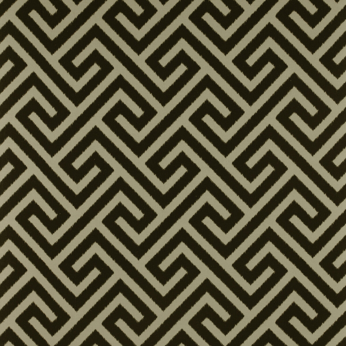 Trevi fabric in onyx color - pattern GDT5337.004.0 - by Gaston y Daniela in the Tierras collection