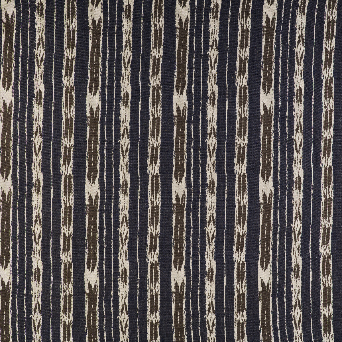 Bandas fabric in crudo/azul color - pattern GDT5497.003.0 - by Gaston y Daniela in the Gaston Libreria collection