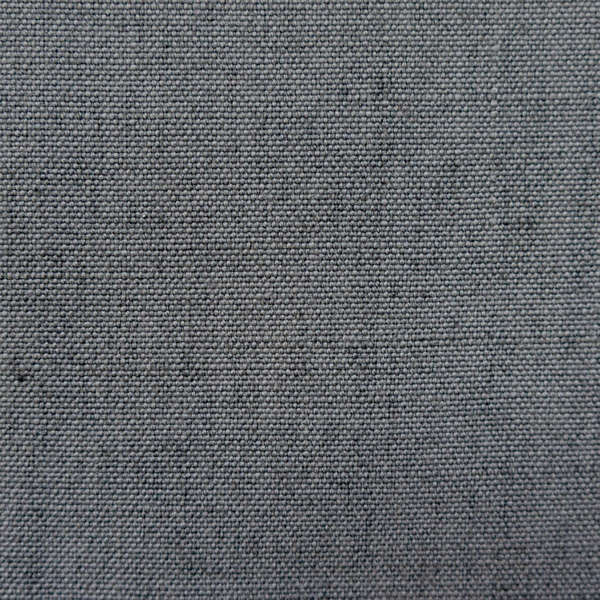 Kuu fabric in gris oscuro color - pattern GDT5632.003.0 - by Gaston y Daniela in the Gaston Japon collection