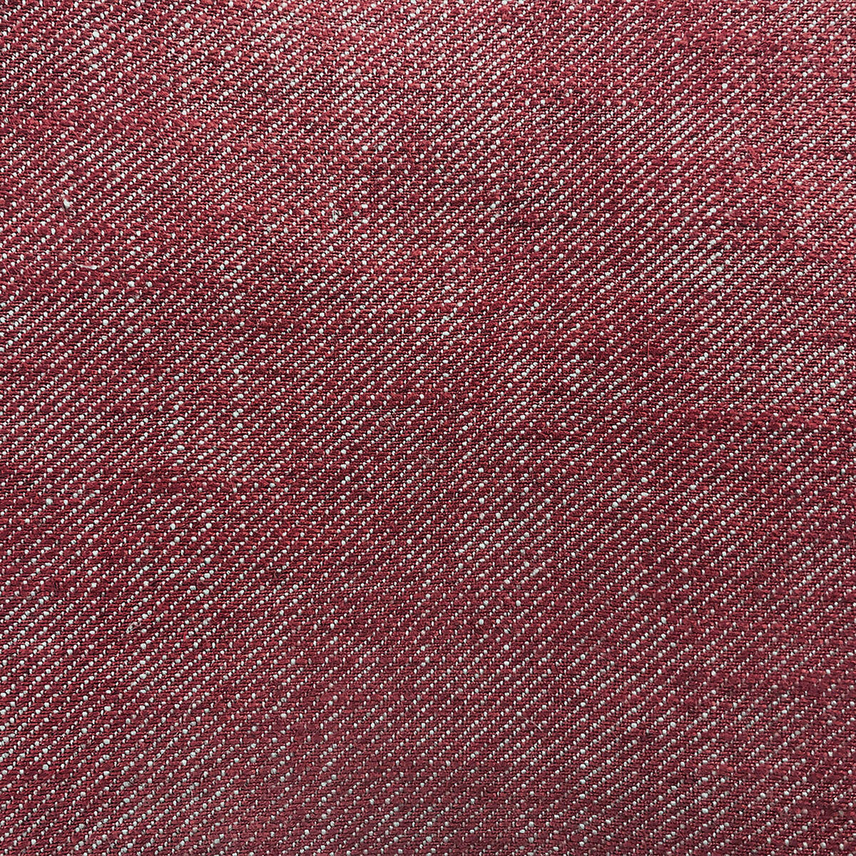 Hisa fabric in burdeos color - pattern GDT5639.012.0 - by Gaston y Daniela in the Gaston Japon collection