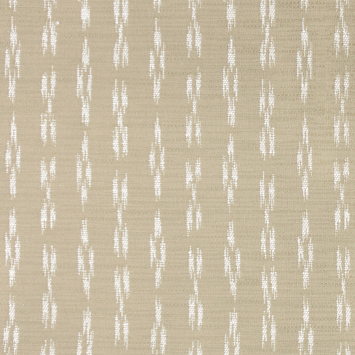 Yoko fabric in crudo color - pattern GDT5647.003.0 - by Gaston y Daniela in the Gaston Japon collection