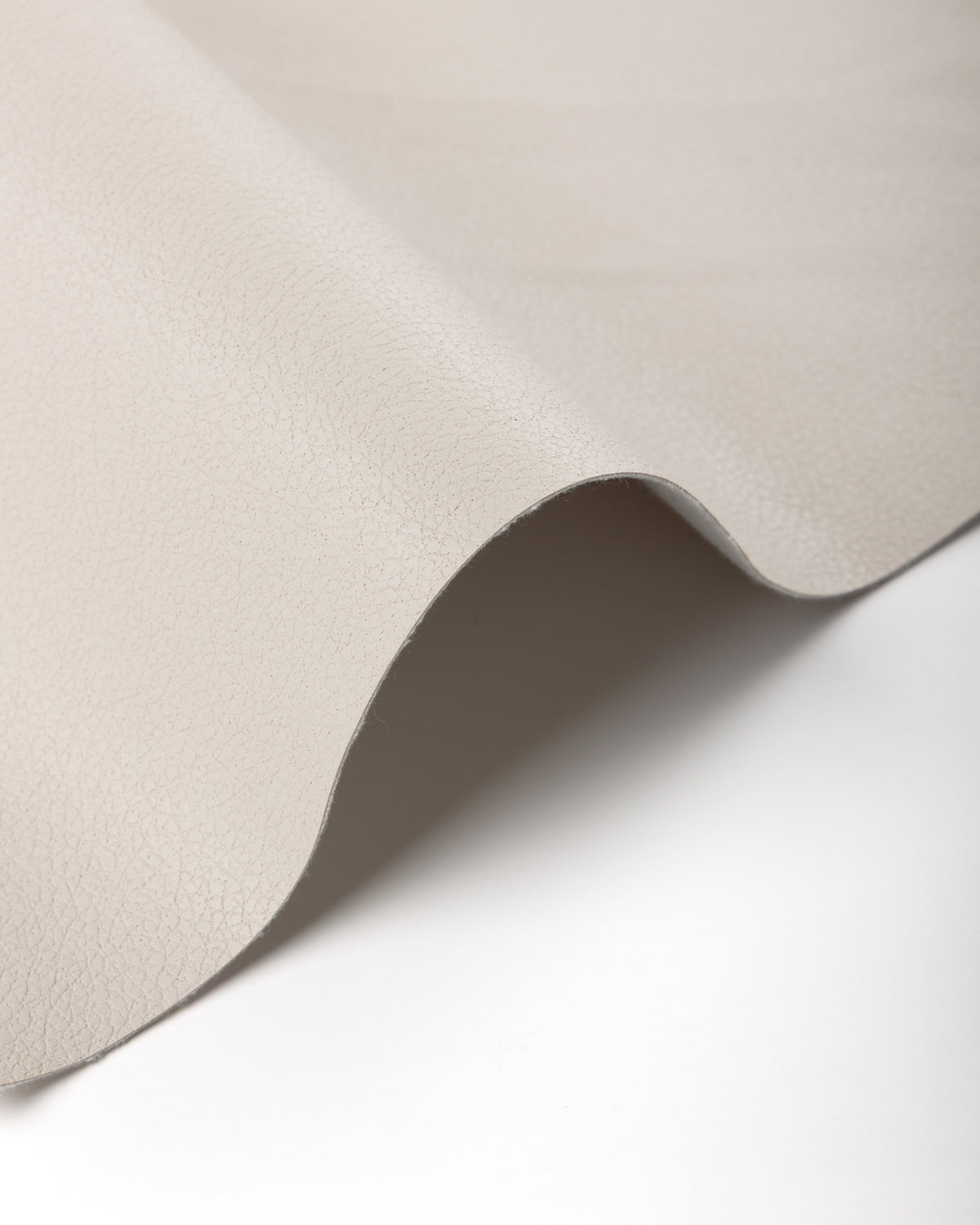 Genslar fabric in 1621 color - pattern number Genslar.1621.0 - by Kravet Contract in the Ultraleather VI collection
