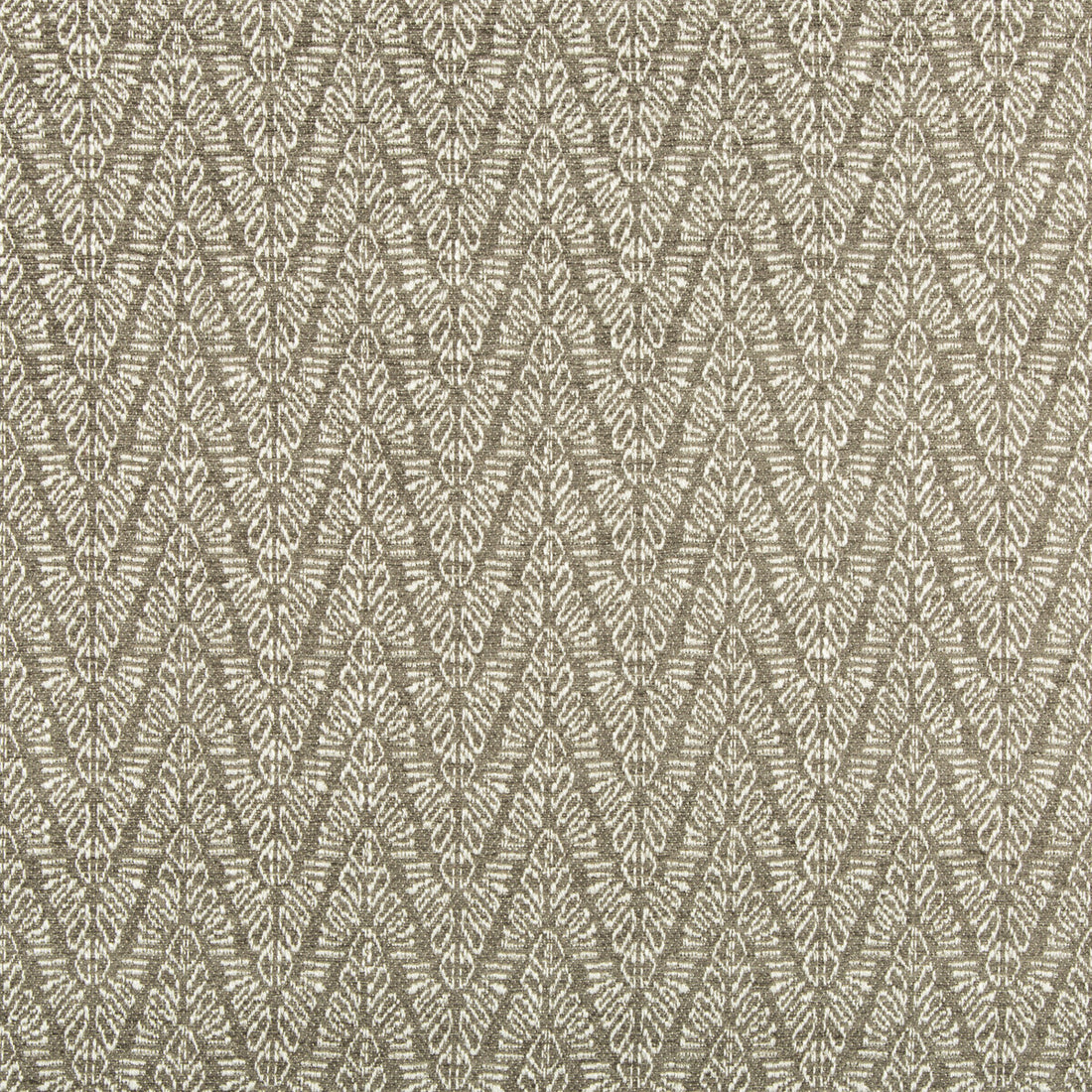 Topaz Weave fabric in silver color - pattern GWF-3750.21.0 - by Lee Jofa Modern in the Gems collection