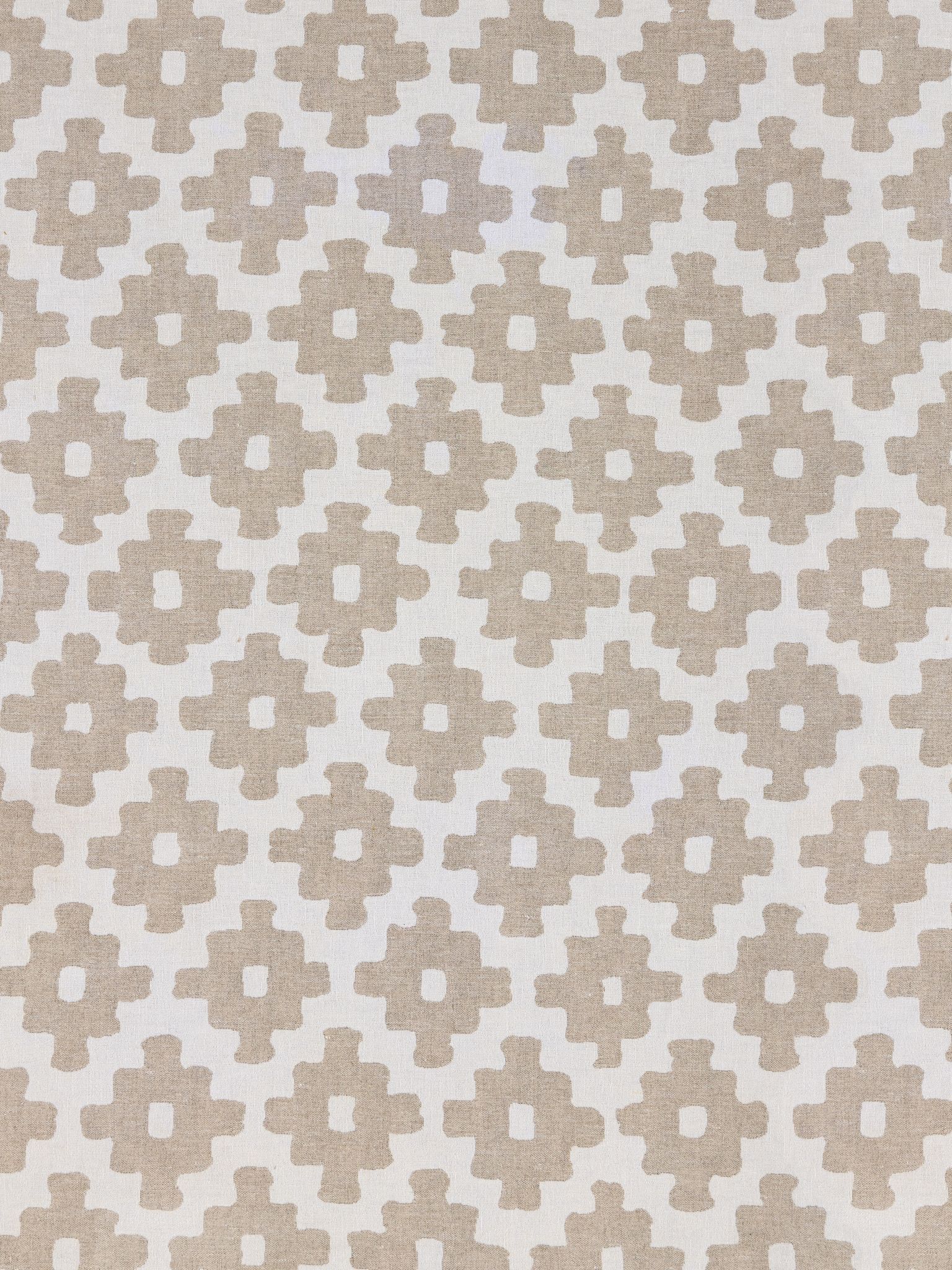 Assan fabric in natural color - pattern number HN 00AAW1028 - by Scalamandre in the Stark Scalamandre Fabric LLC collection