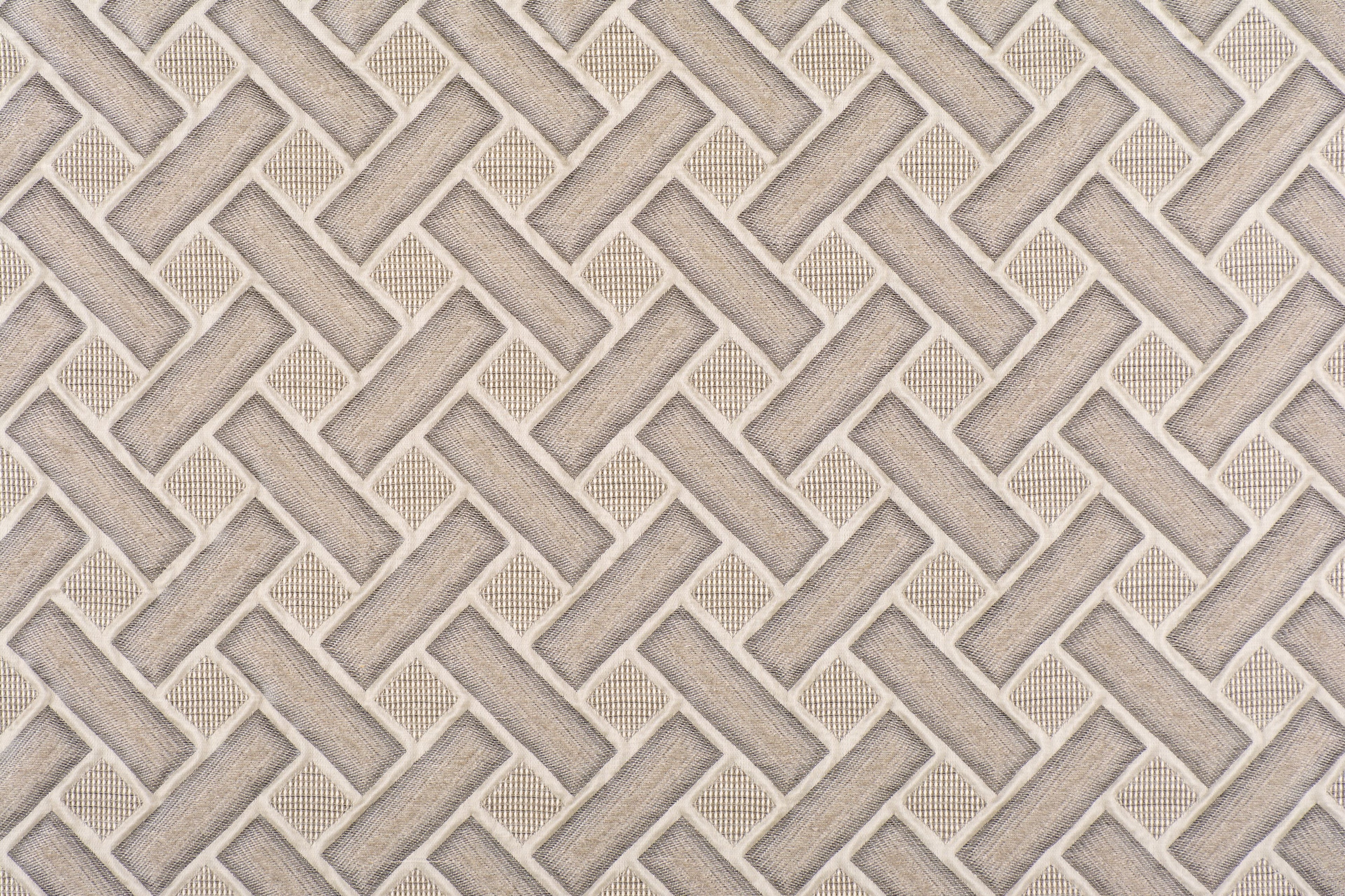 Rashmil fabric in grey color - pattern number HS 00011795 - by Scalamandre in the Old World Weavers collection