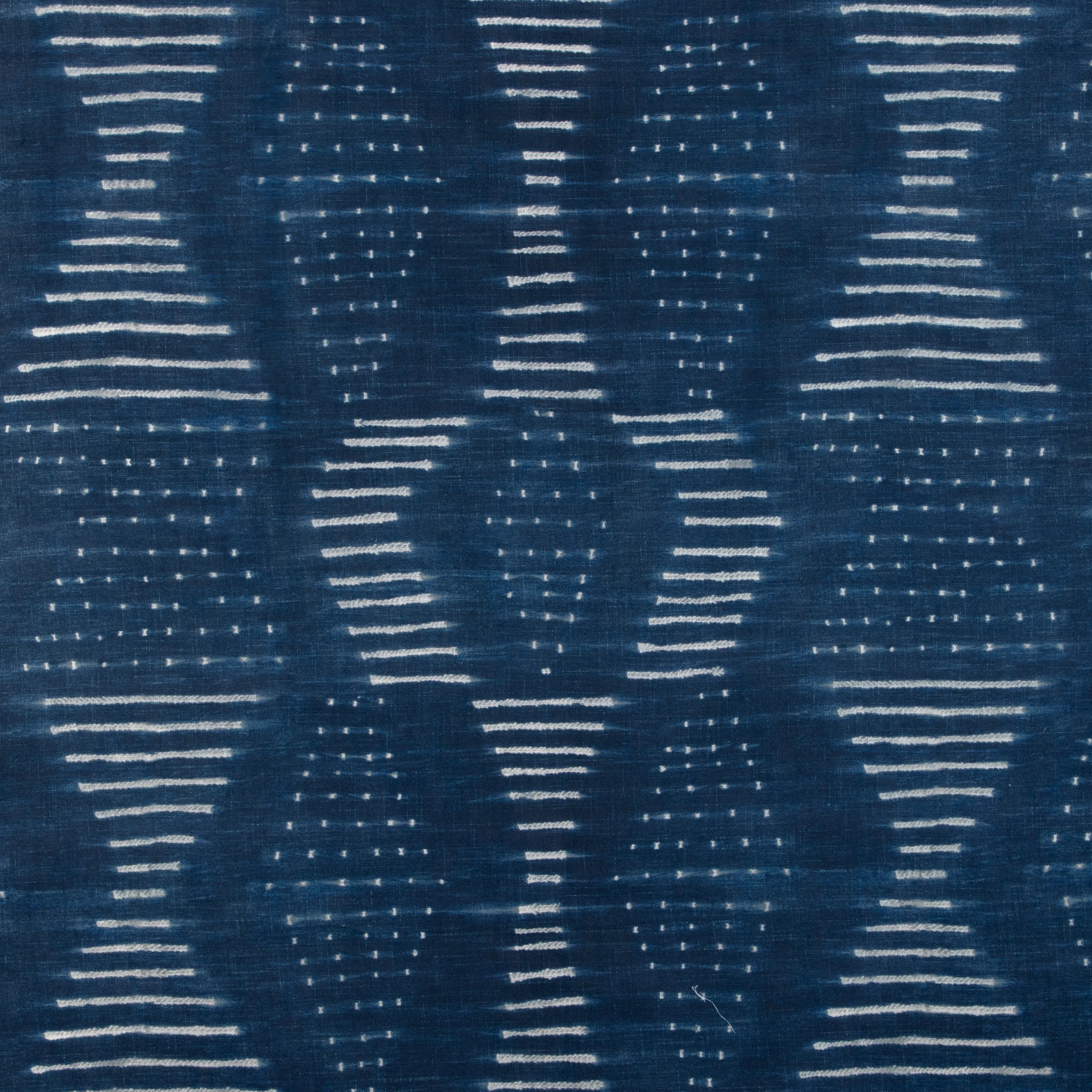 Lattimer fabric in marine color - pattern LATTIMER.51.0 - by Kravet Couture in the Riviera collection