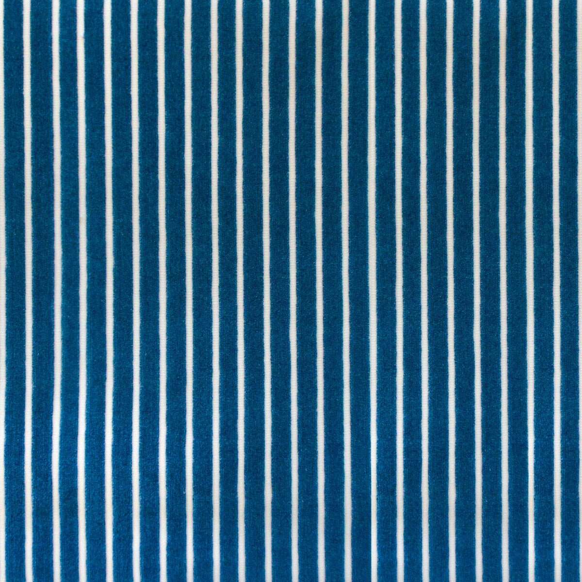 Mayrit fabric in azul pavo color - pattern LCT1111.007.0 - by Gaston y Daniela in the Lorenzo Castillo IX Hesperia collection