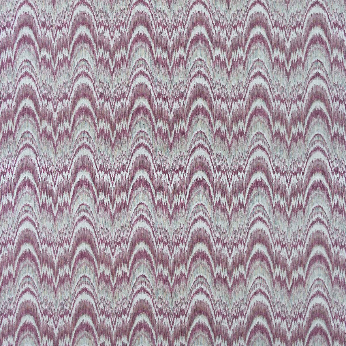 Spencer Tracy fabric in burdeos color - pattern number LCT1146.004.0 - by Gaston y Daniela in the Lorenzo Castillo X collection