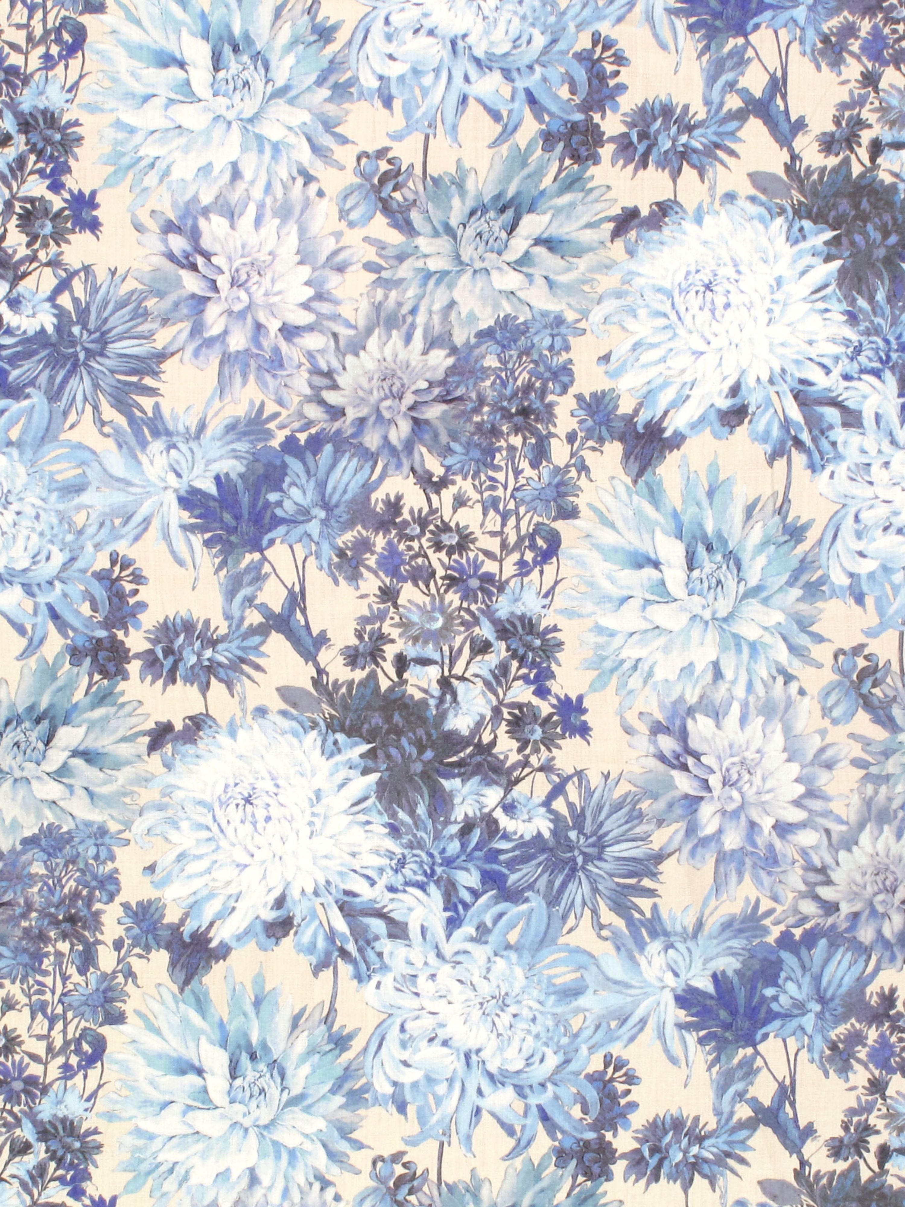Greys Flower Garden fabric in blues color - pattern number LO 00018037 - by Scalamandre in the Scalamandre Dec 2024 collection