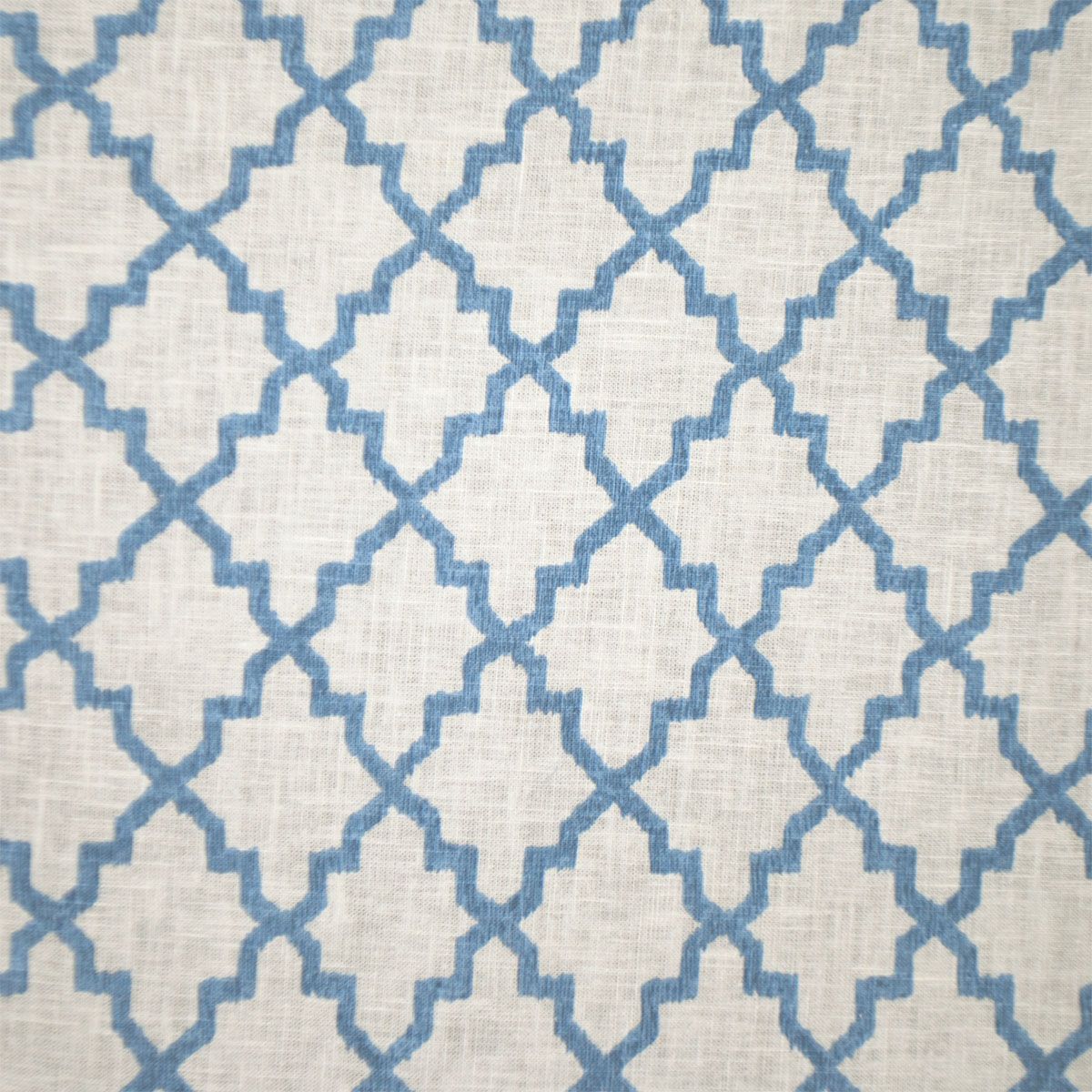 Latora fabric in blue color - pattern number PQ 0001A744 - by Scalamandre in the Old World Weavers collection