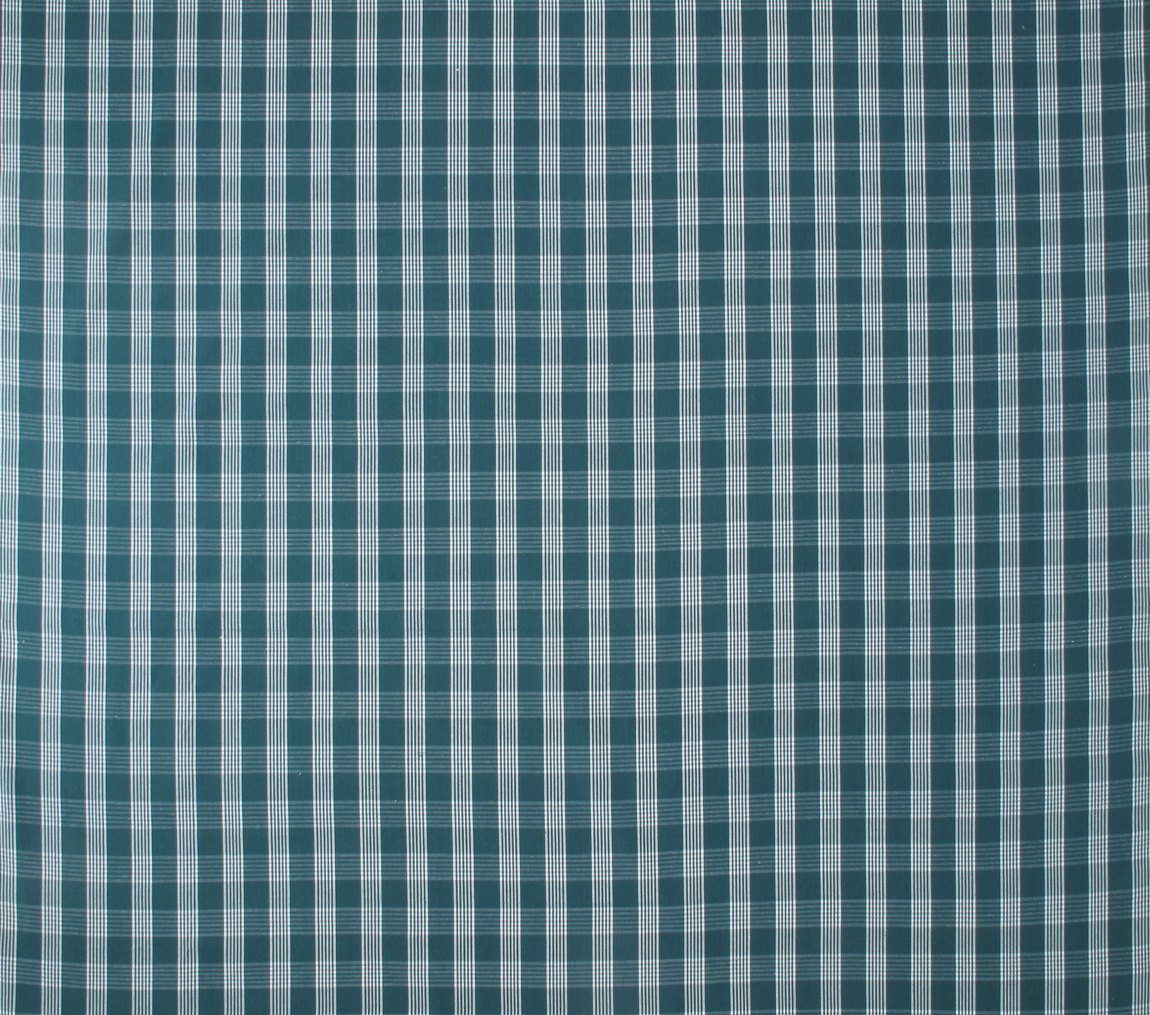Belmont fabric in green color - pattern number PQ 00031688 - by Scalamandre in the Old World Weavers collection