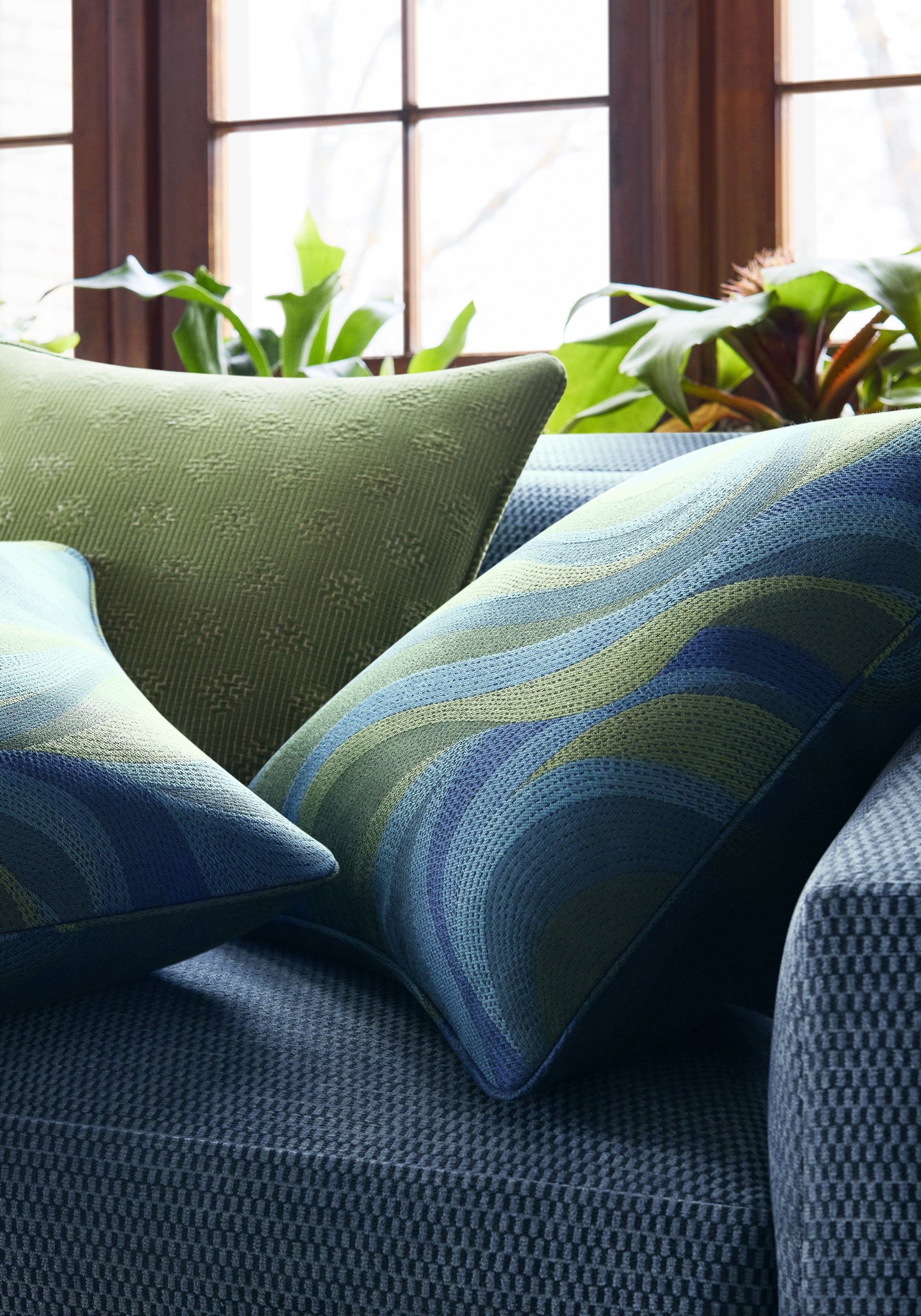 Detail of Sloane Sofa in Block Texture woven fabric in Block Texture fabric in heron color - pattern number W74236 - by Thibaut in the Passage collection