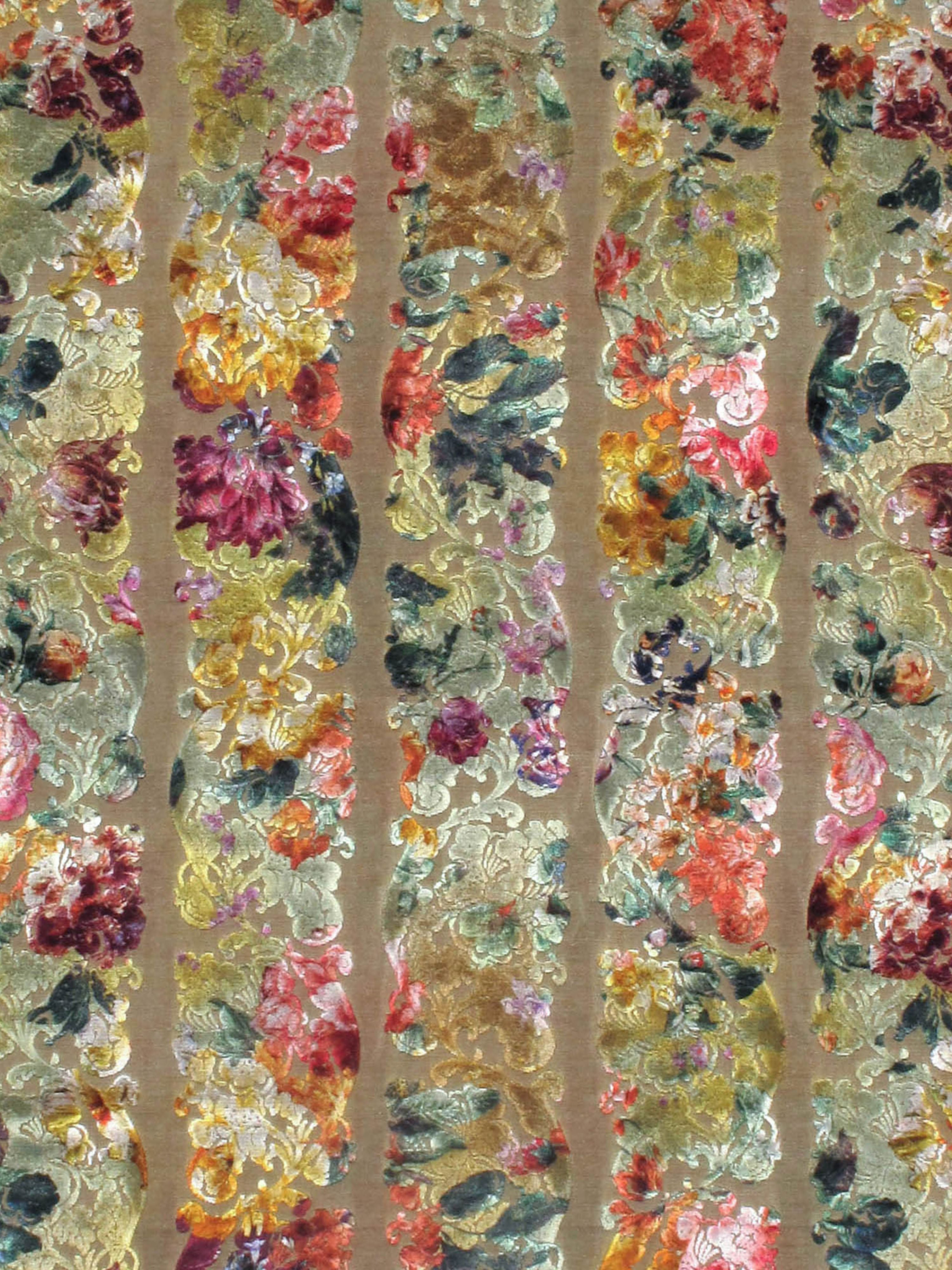 Jardin Colbert fabric in tendril green color - pattern number RH 00021838 - by Scalamandre in the Old World Weavers collection