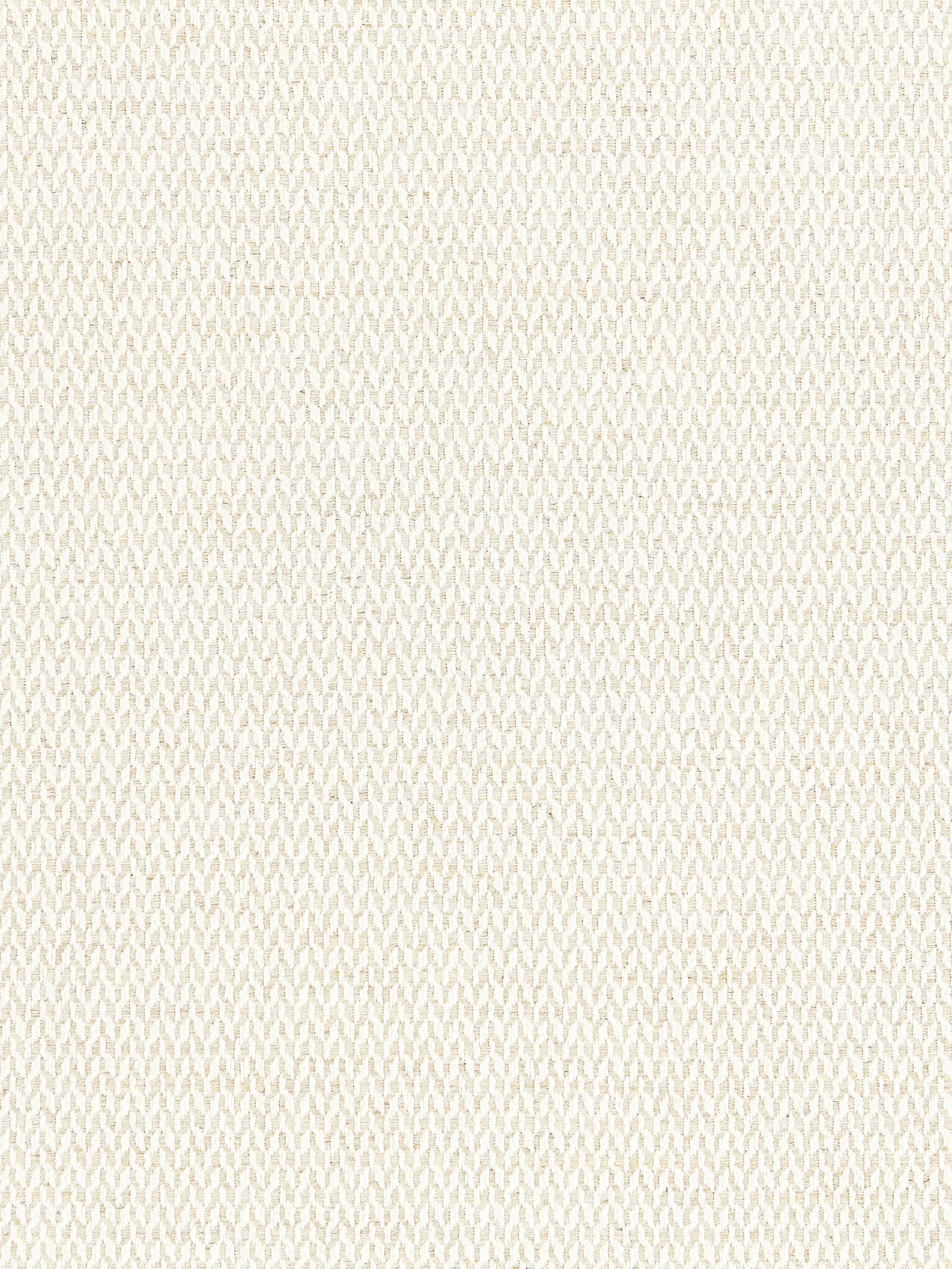 Cortona Chenille fabric in alabaster color - pattern number SC 000127104 - by Scalamandre in the Scalamandre Fabrics Book 1 collection