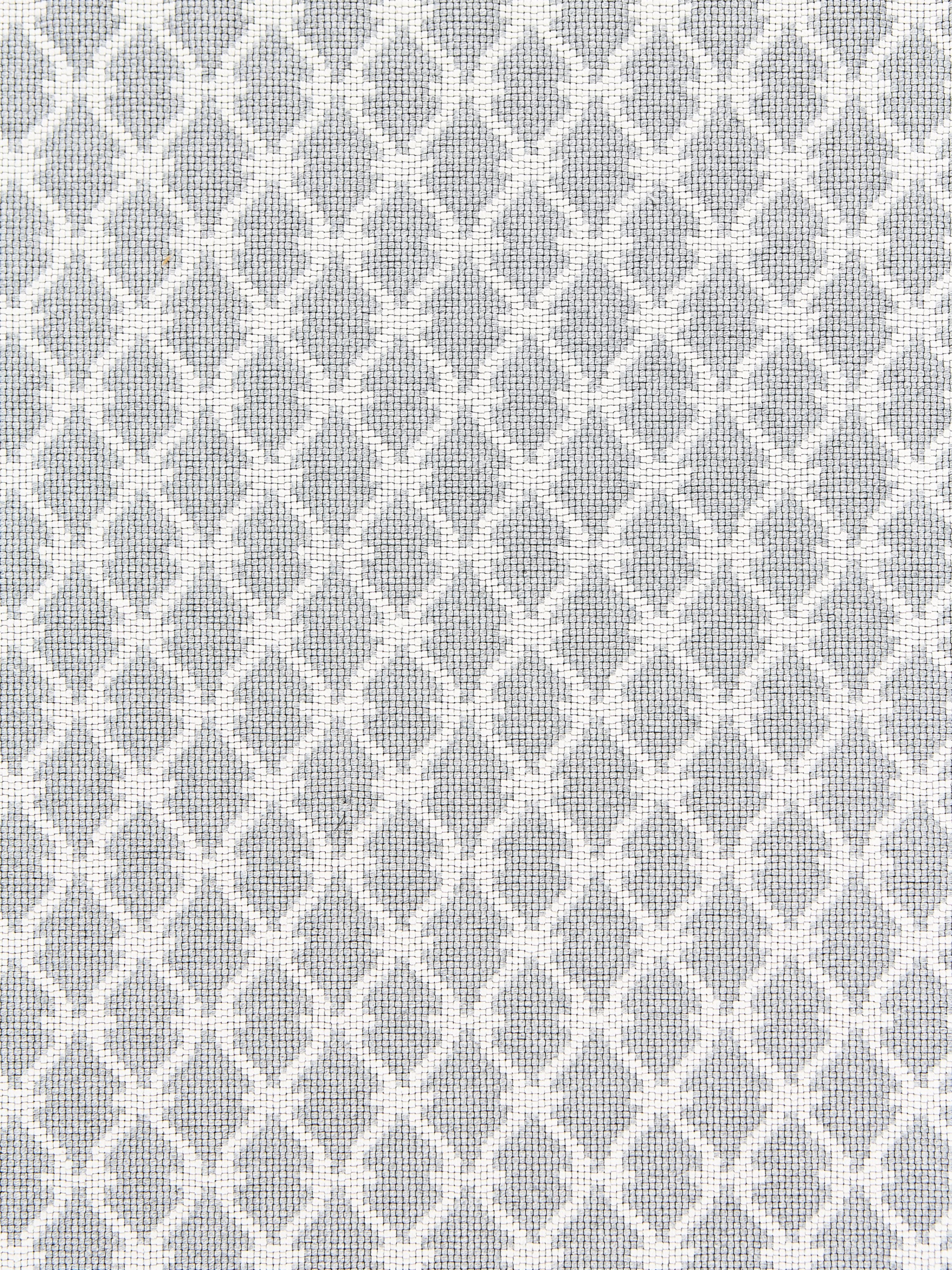 Trellis Weave fabric in pearl grey color - pattern number SC 000227009 - by Scalamandre in the Scalamandre Fabrics Book 1 collection