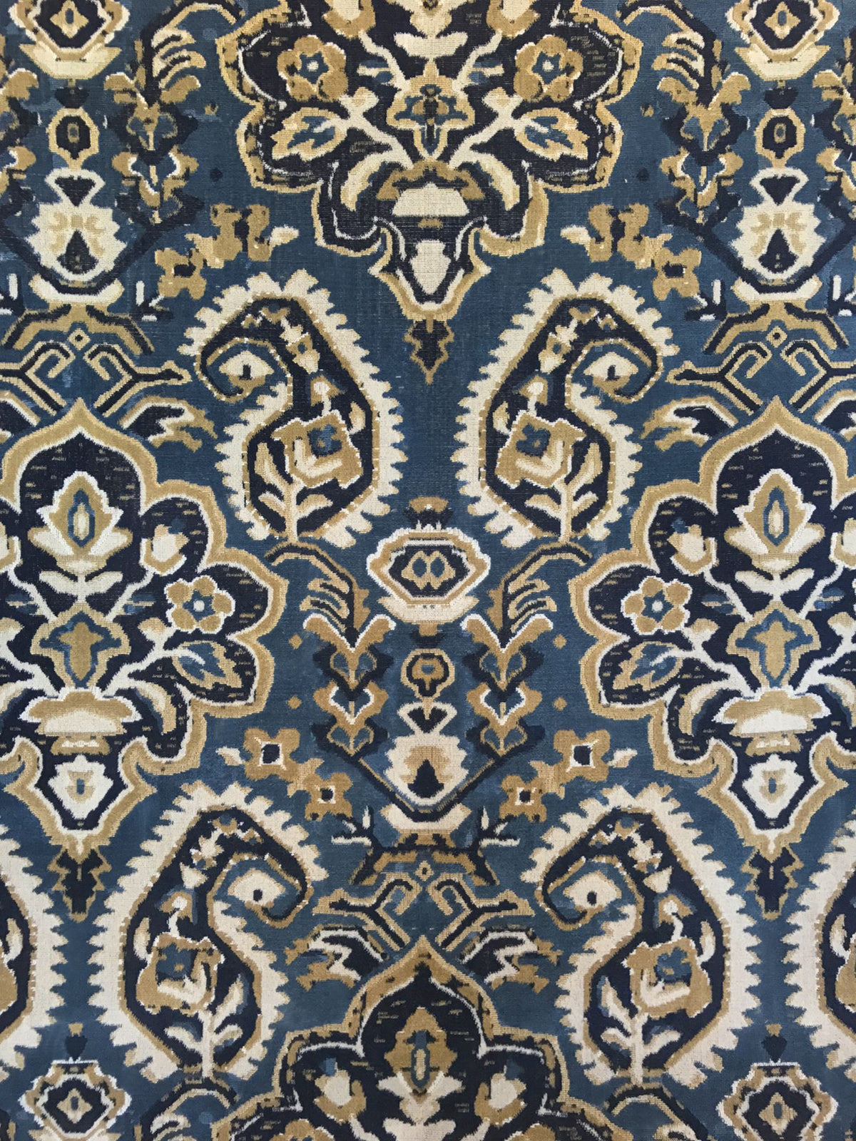 Oushak Linen Velvet fabric in indigo color - pattern number SC 000227171 - by Scalamandre in the Scalamandre Fabrics Book 1 collection