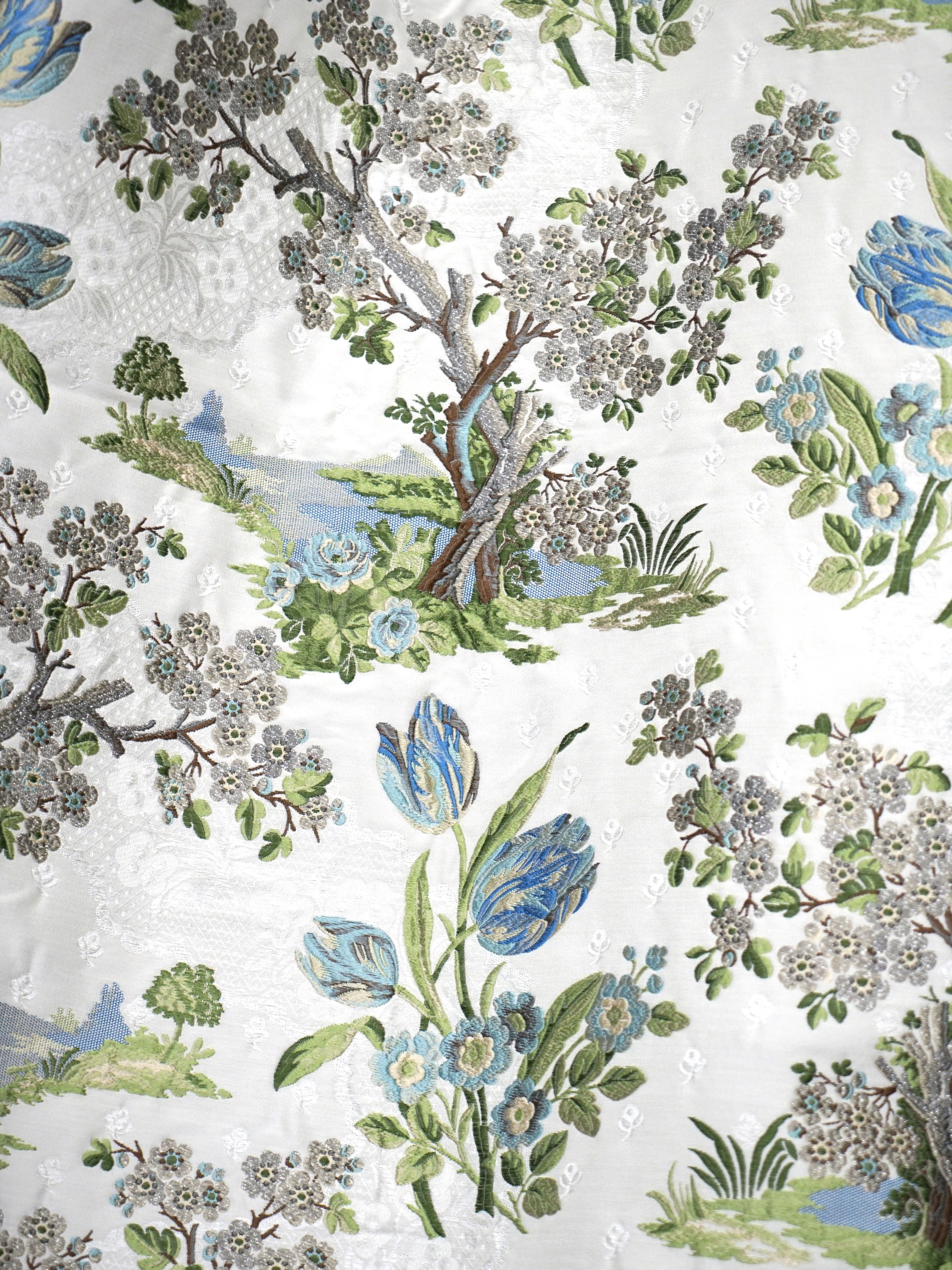 Avignon Brocade fabric in porcelain on white color - pattern number SC 000227322 - by Scalamandre in the Scalamandre Fabrics Book 1 collection