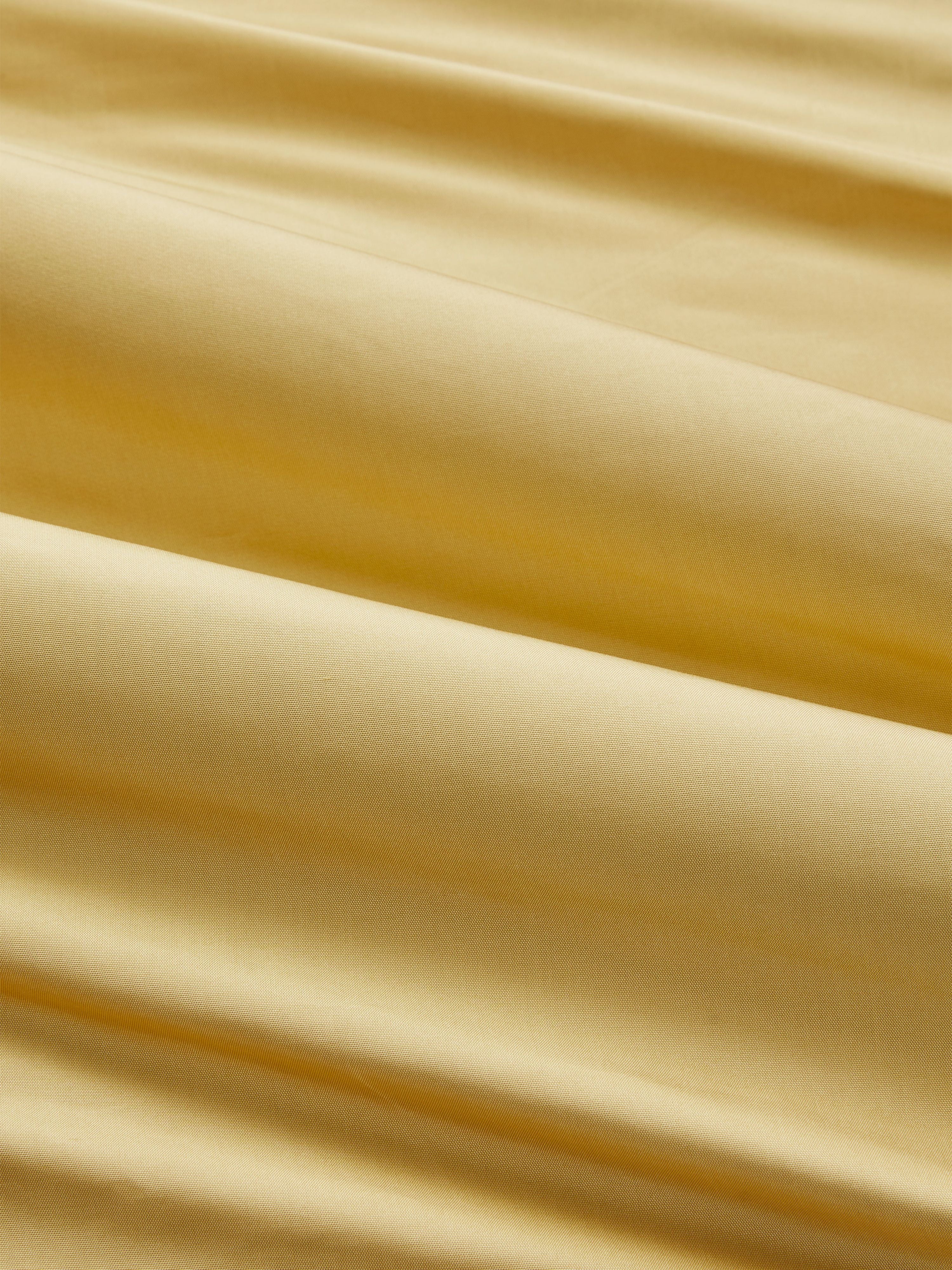 Olympia Silk Taffeta fabric in gold dust color - pattern number SC003227250 - by Scalamandre in the Scalamandre Fabrics Book 2 collection