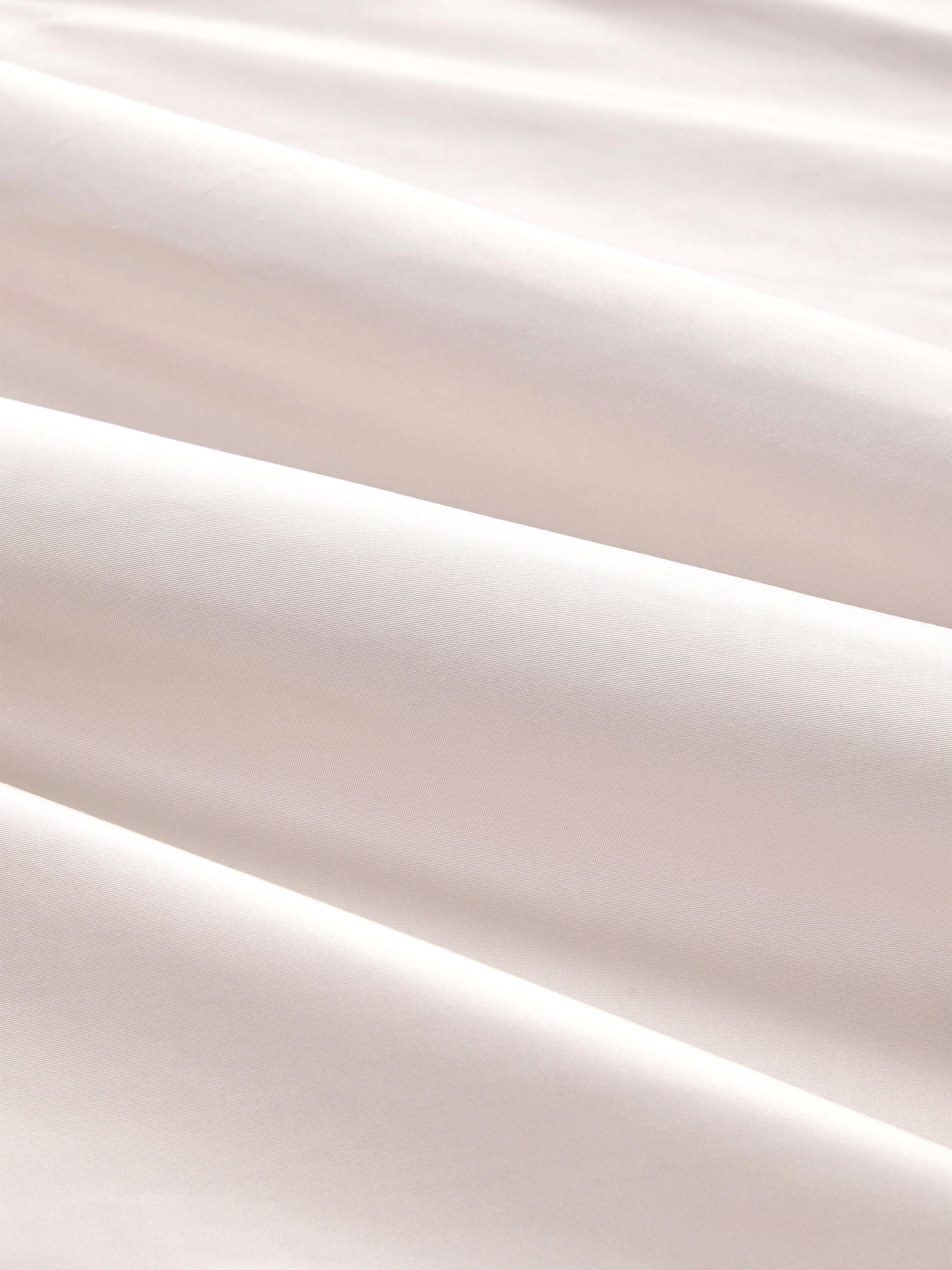 Olympia Silk Taffeta fabric in blush color - pattern number SC003827250 - by Scalamandre in the Scalamandre Fabrics Book 2 collection